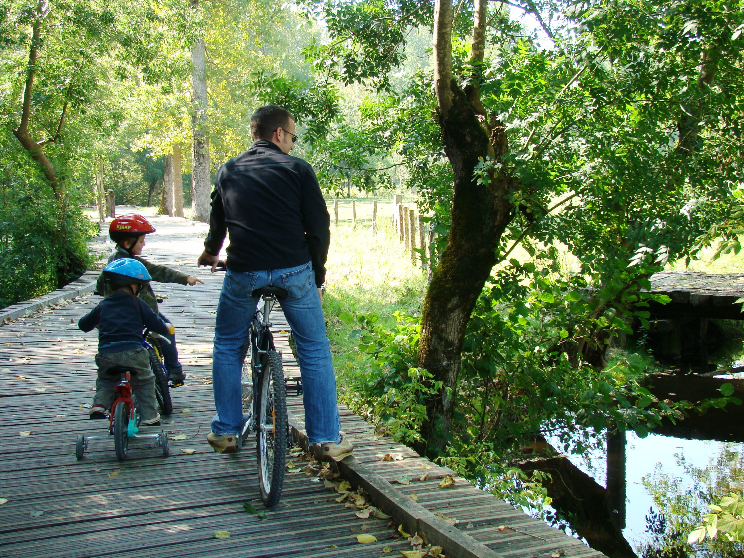 Sansais-La Garette et son village-rue, Sansais