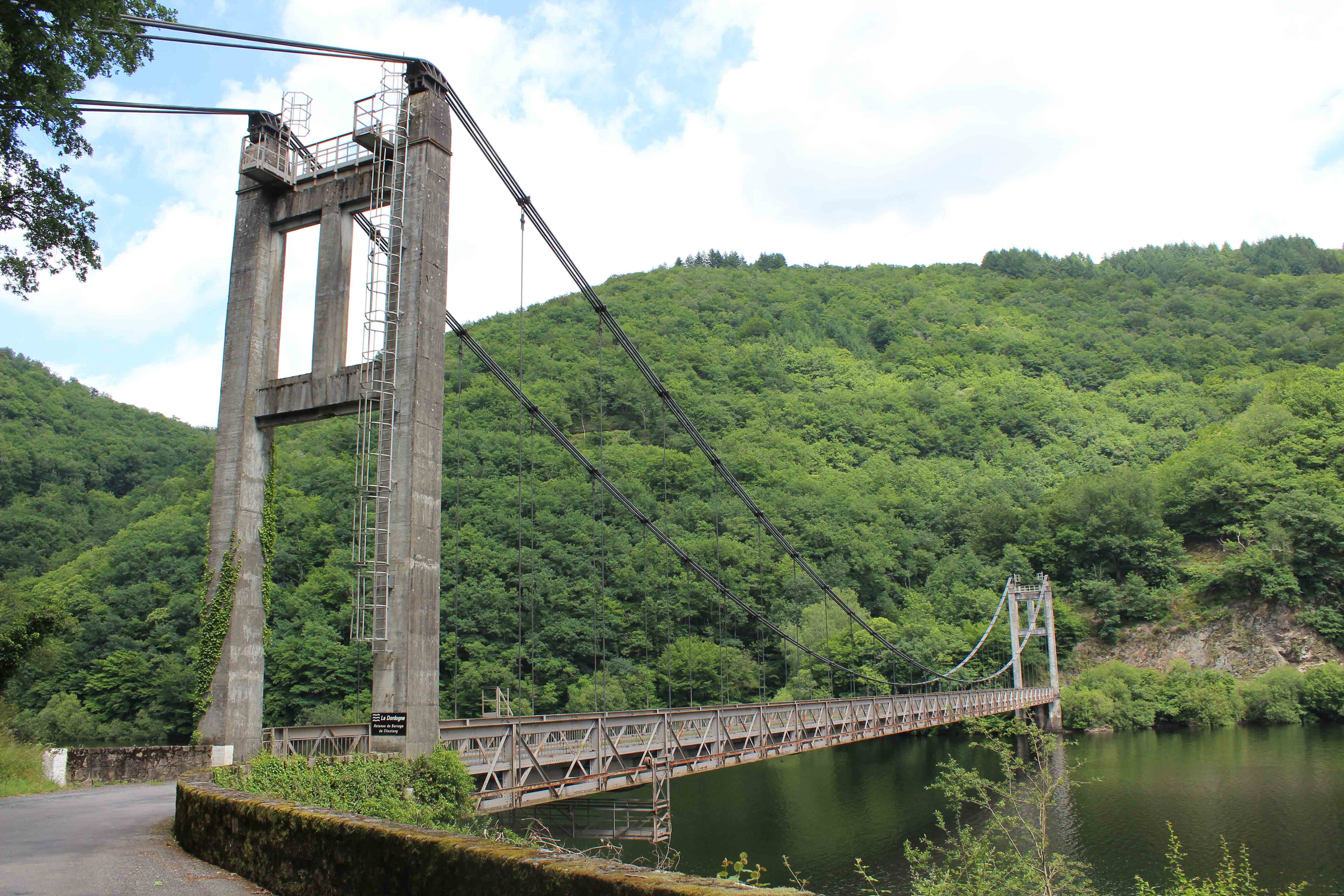 Pont du Chambon, Saint-Merd-de-Lapleau