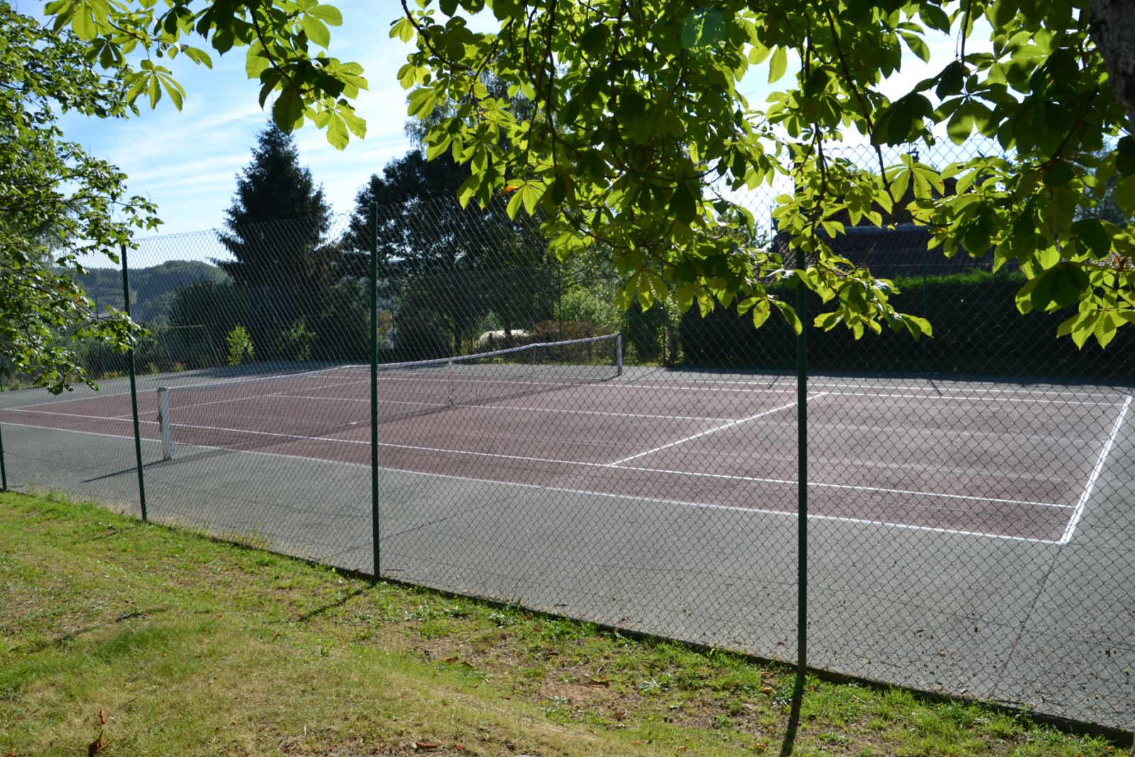 Court de Tennis de Saint-Yrieix-sous-Aixe, Saint-Yrieix-sous-Aixe