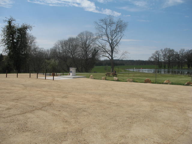 Aire d'accueil camping-cars - photo 2