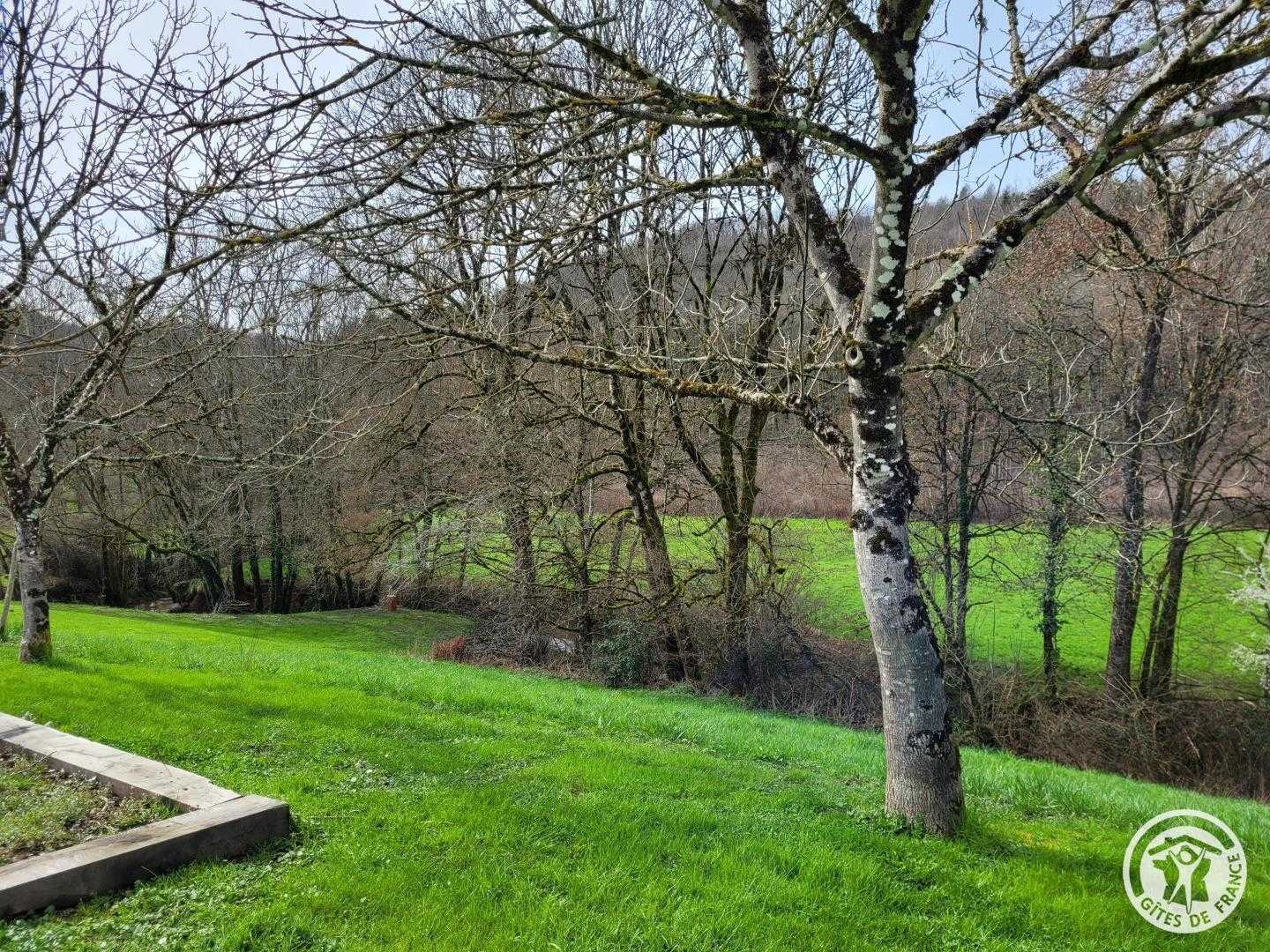 A l'ombre des Noyers — photo 3