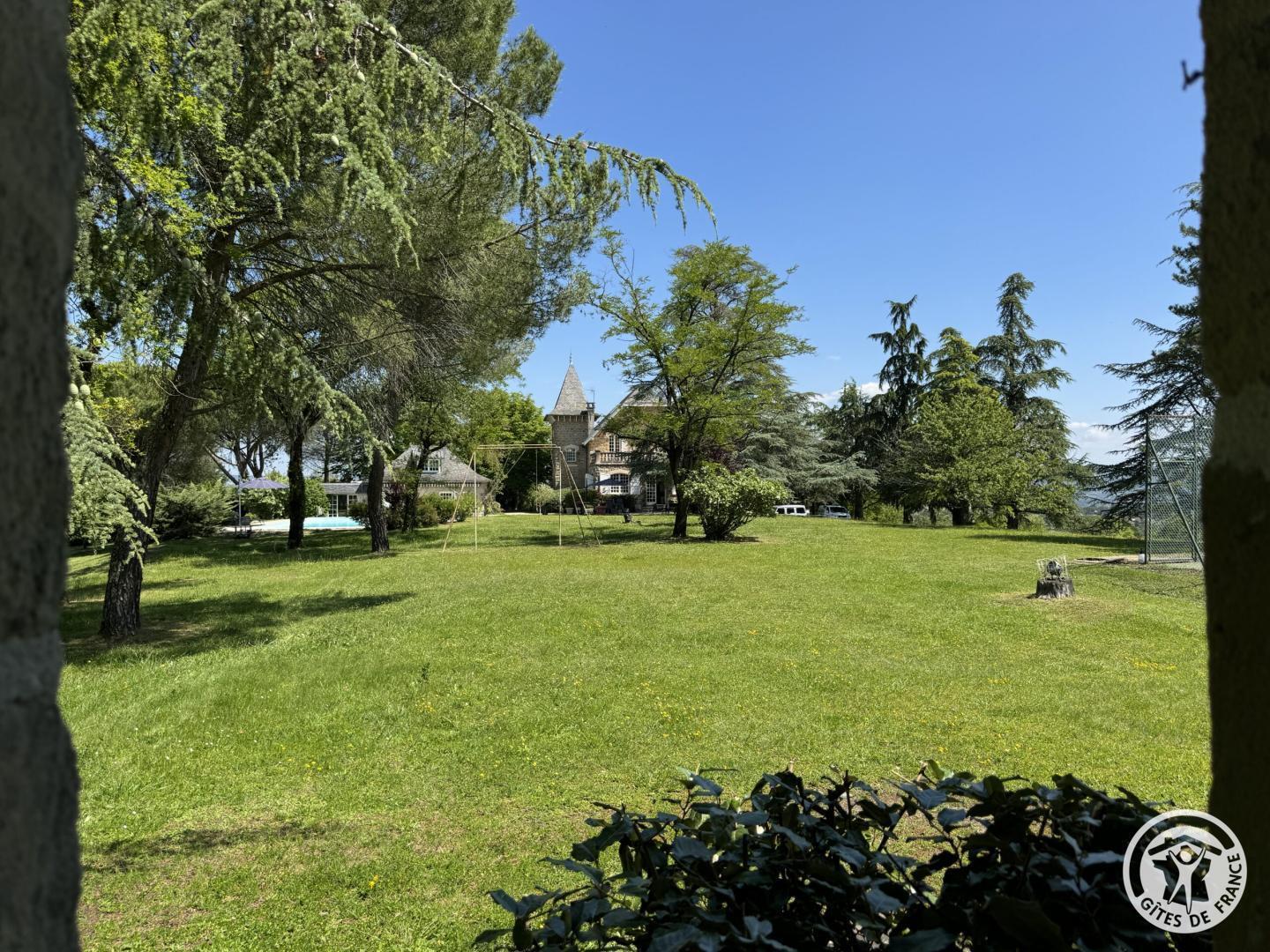 Pool house - photo 2