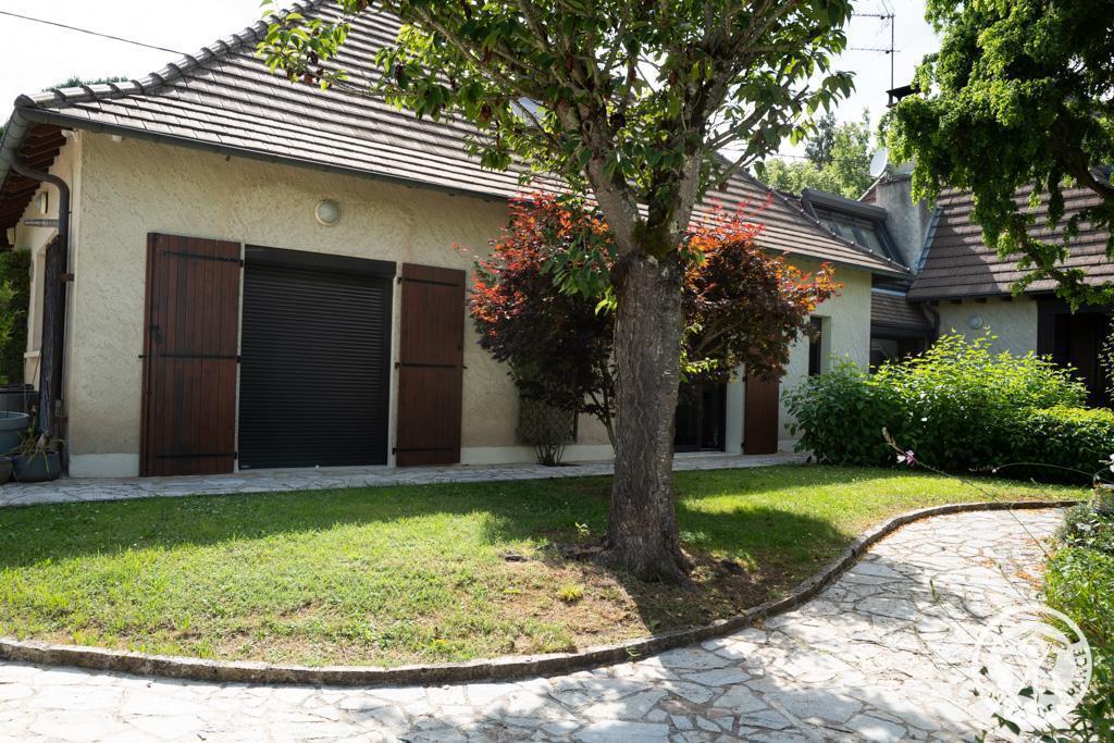 Location Bayat pour 5 personnes, Varetz - photo 403