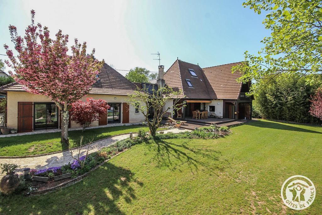 Location Bayat pour 10 personnes, Varetz - photo 243