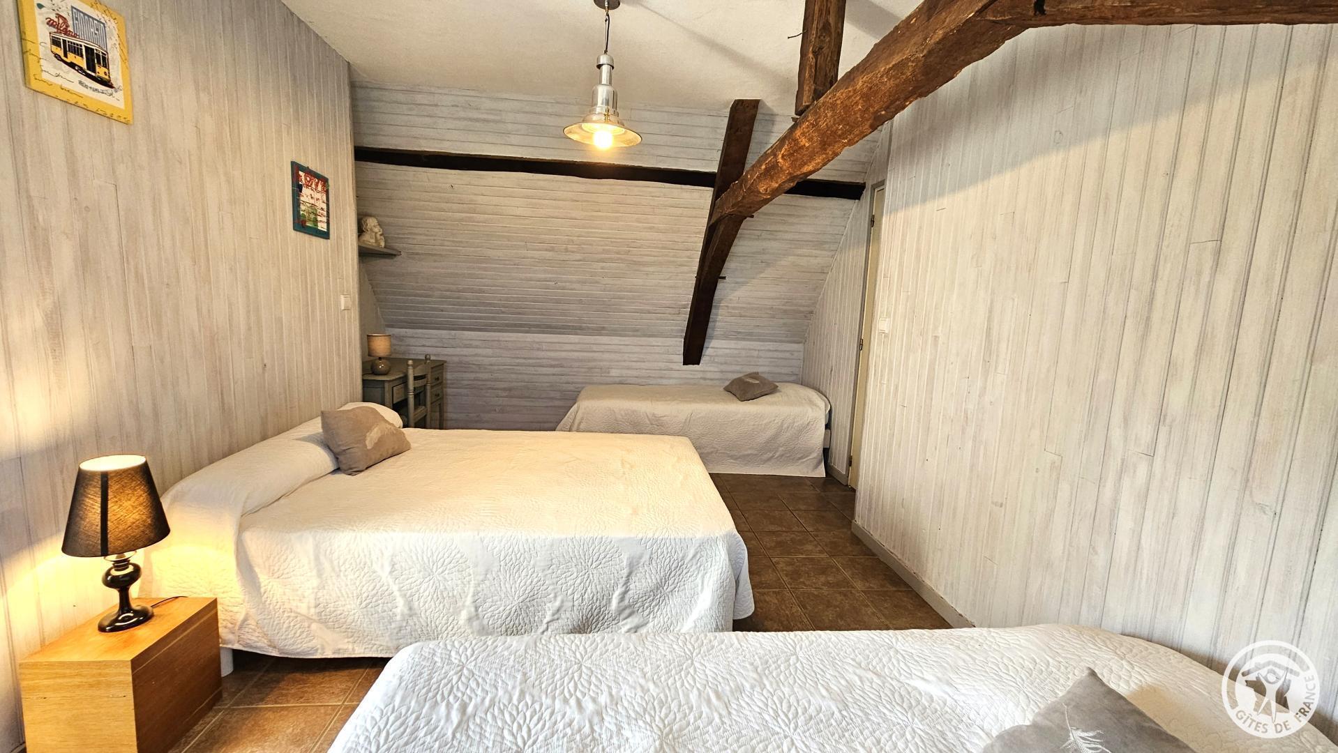 "Les Volets Bleus" - photo 2