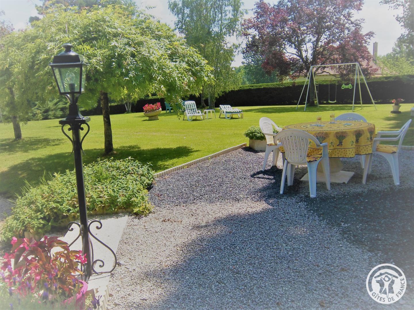 Les Grillons - photo 2