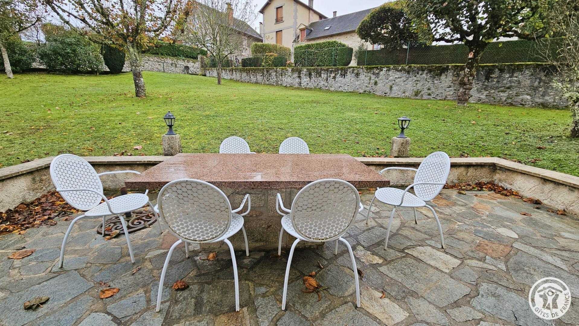 Le Jardin aux Tilleuls, Treignac - photo 145