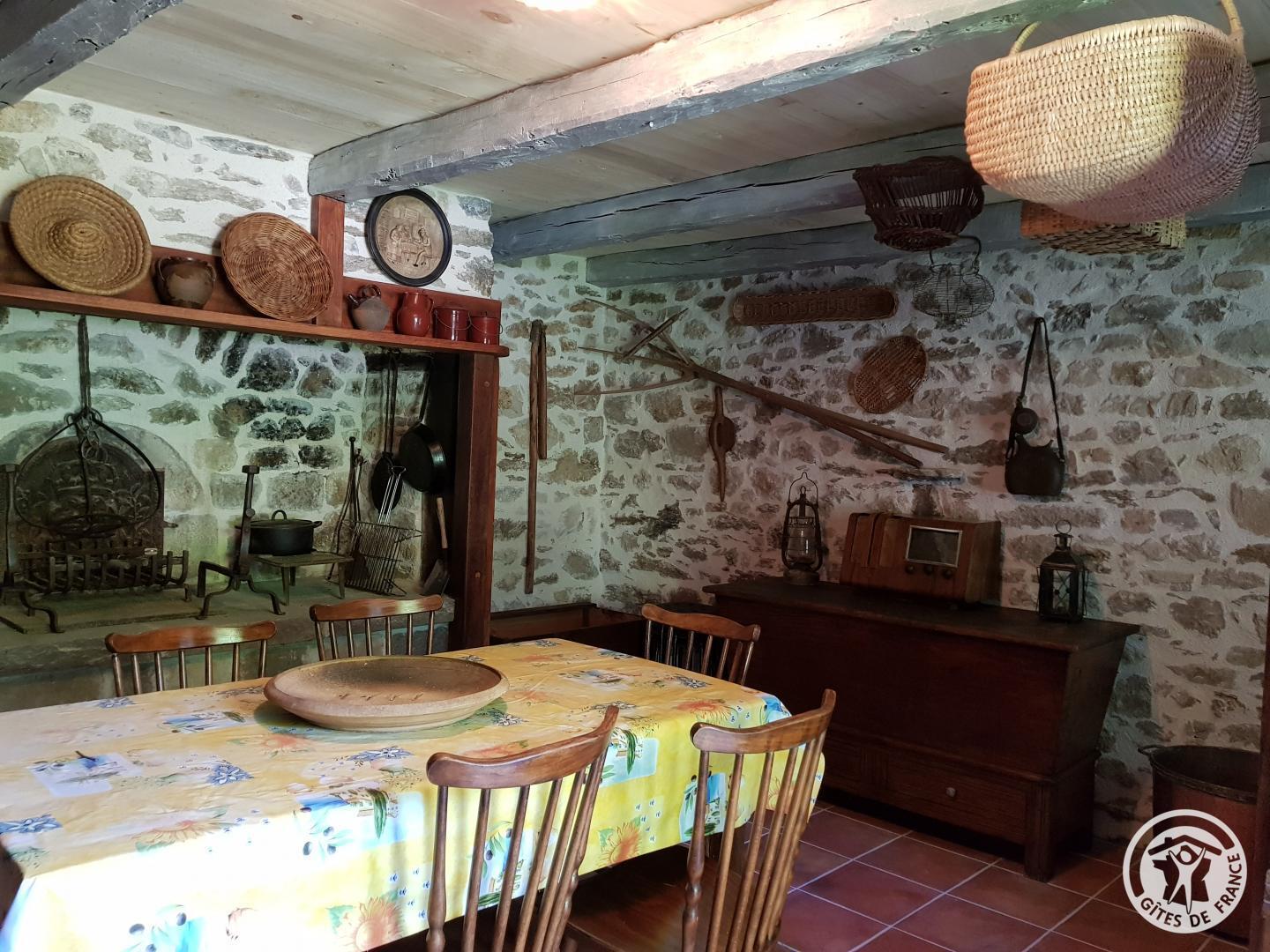 Location Gîtes de France maison du 18ème siècle, Latronche - photo 80