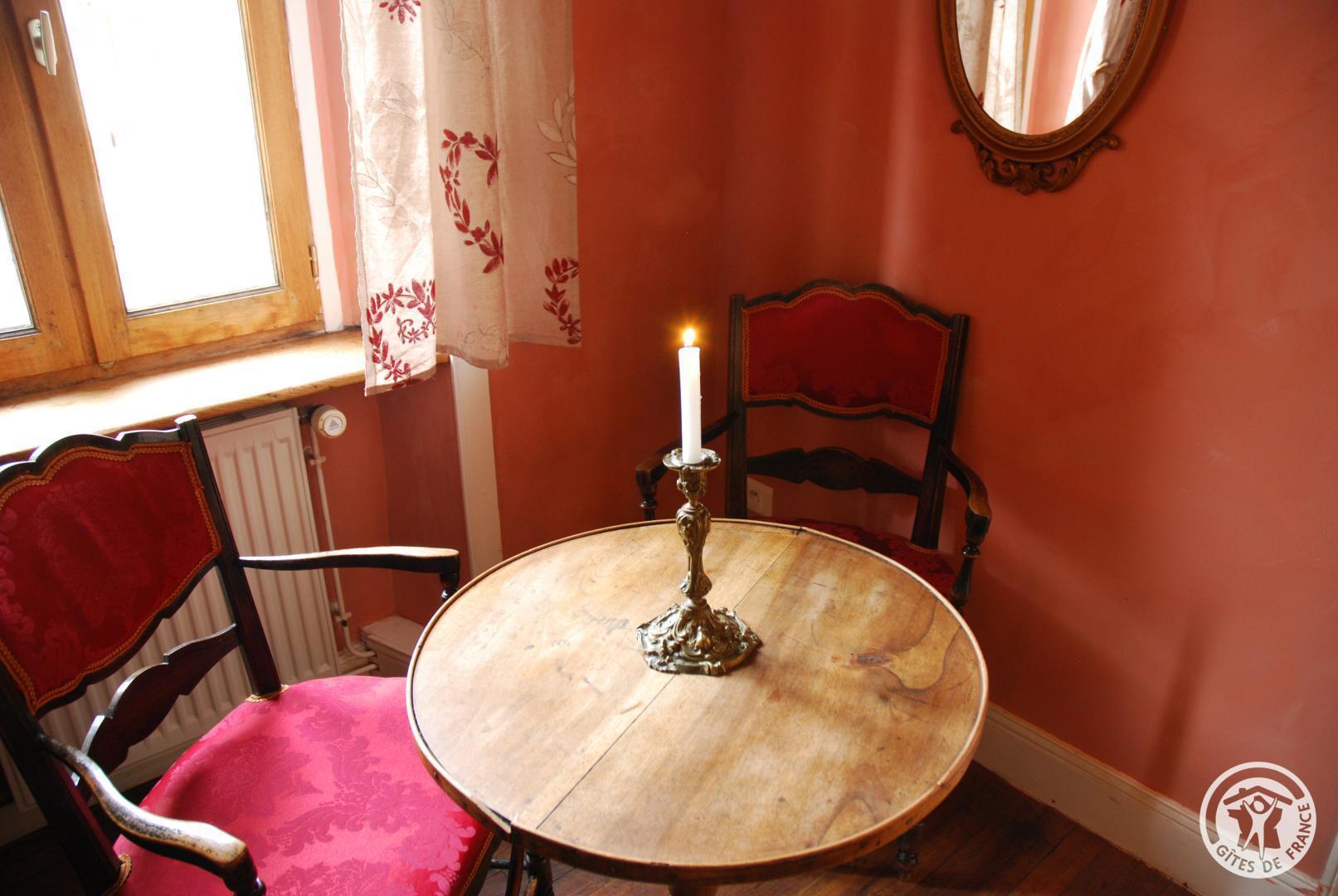 Le Nid à La ferme des histoires mélangées