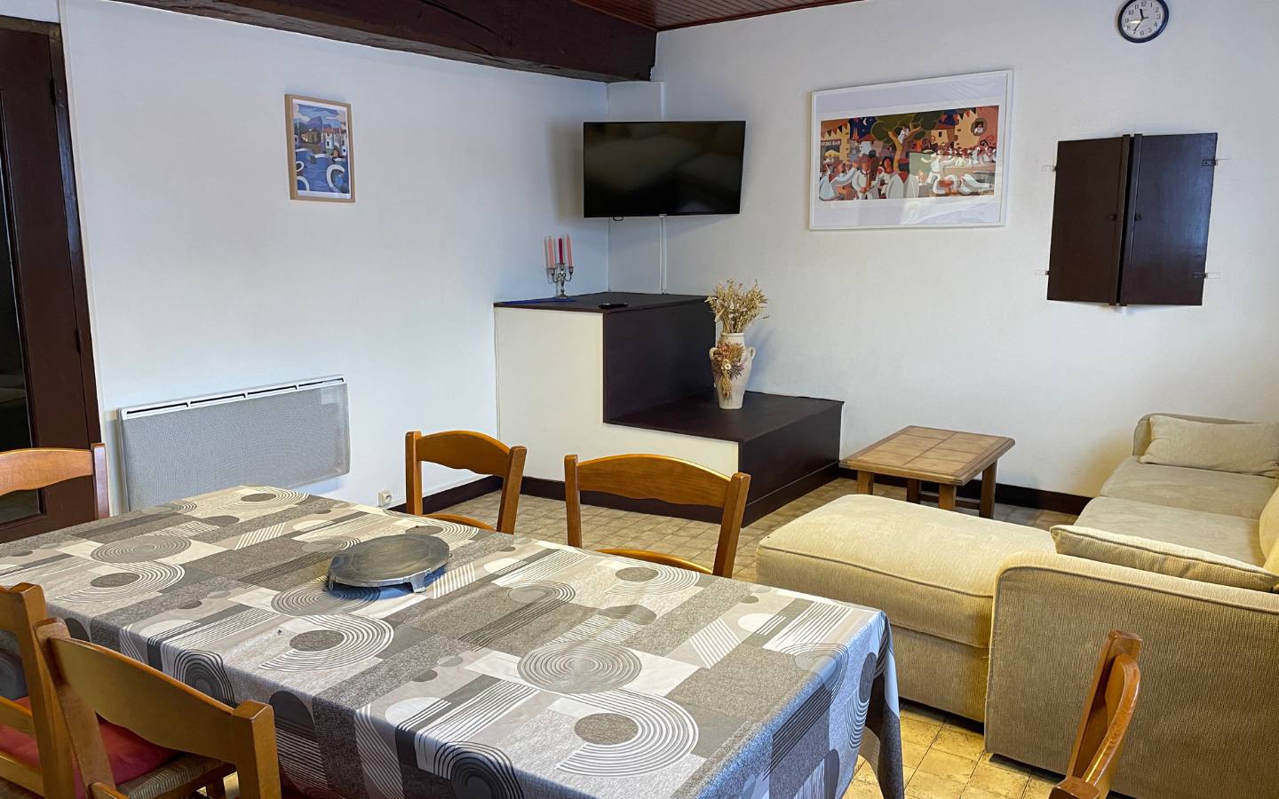 Location 109 Saint Esteben - photo 2