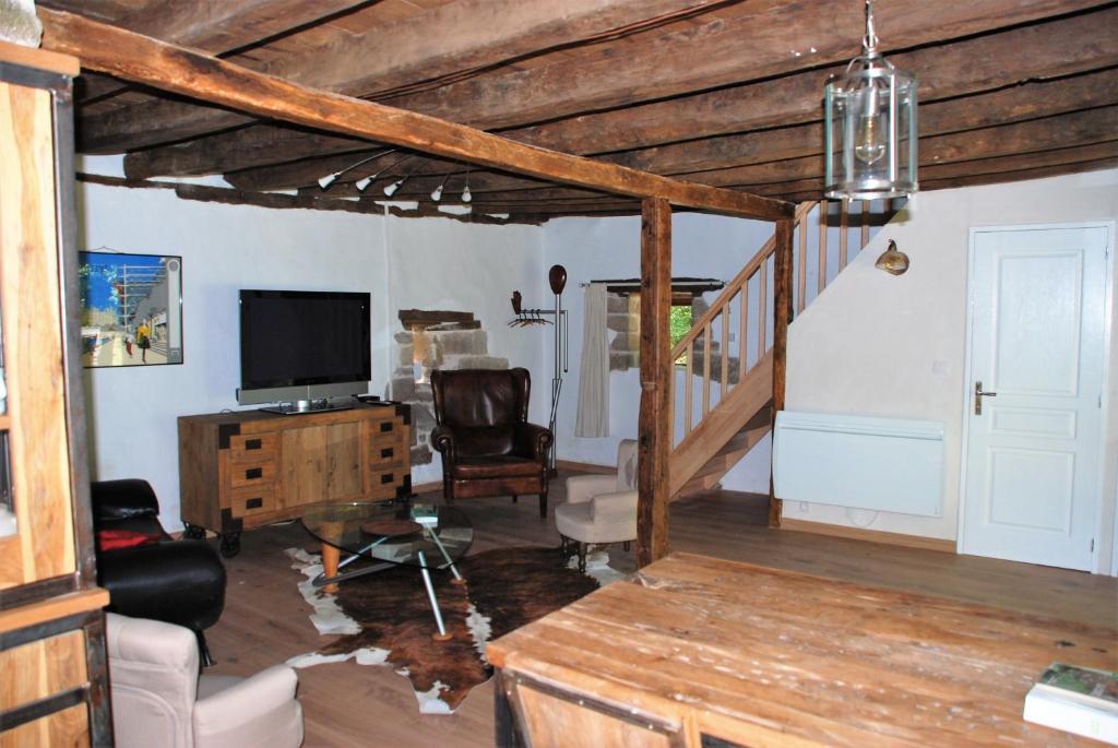 Château Le Bois - La Maison des Serviteurs, Saint-Julien-aux-Bois - photo 5