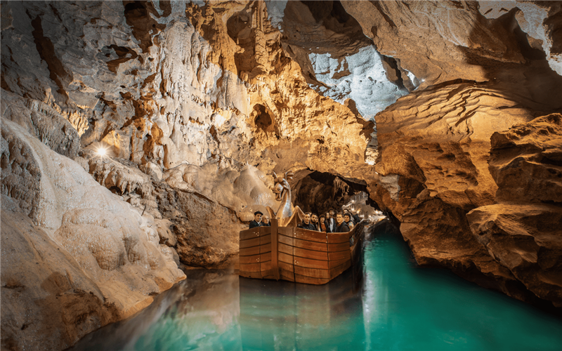 Les Grottes de Bétharram