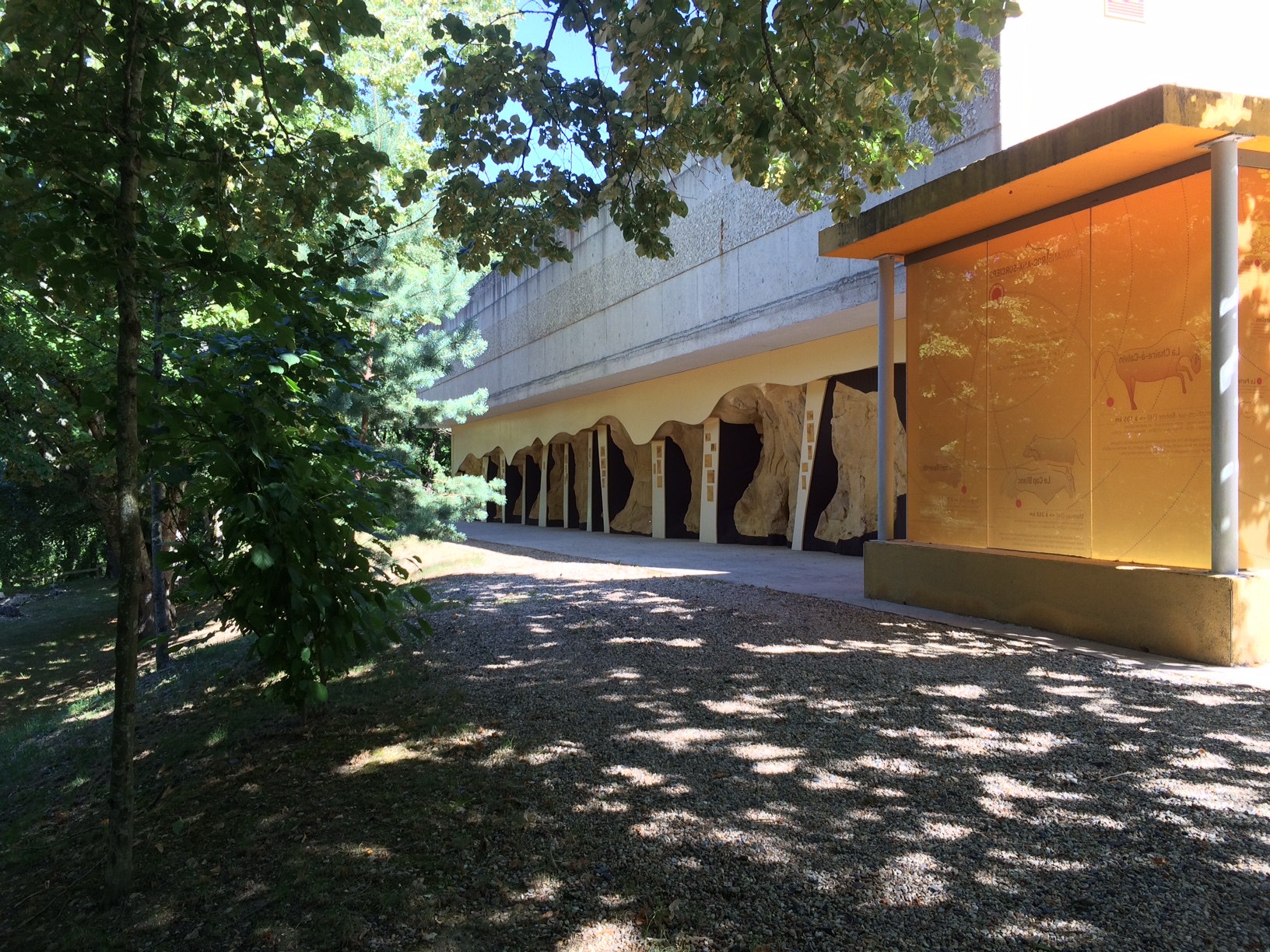 Centre d'Interprétation du Roc-aux-Sorciers, Angles-sur-l'Anglin - photo 8