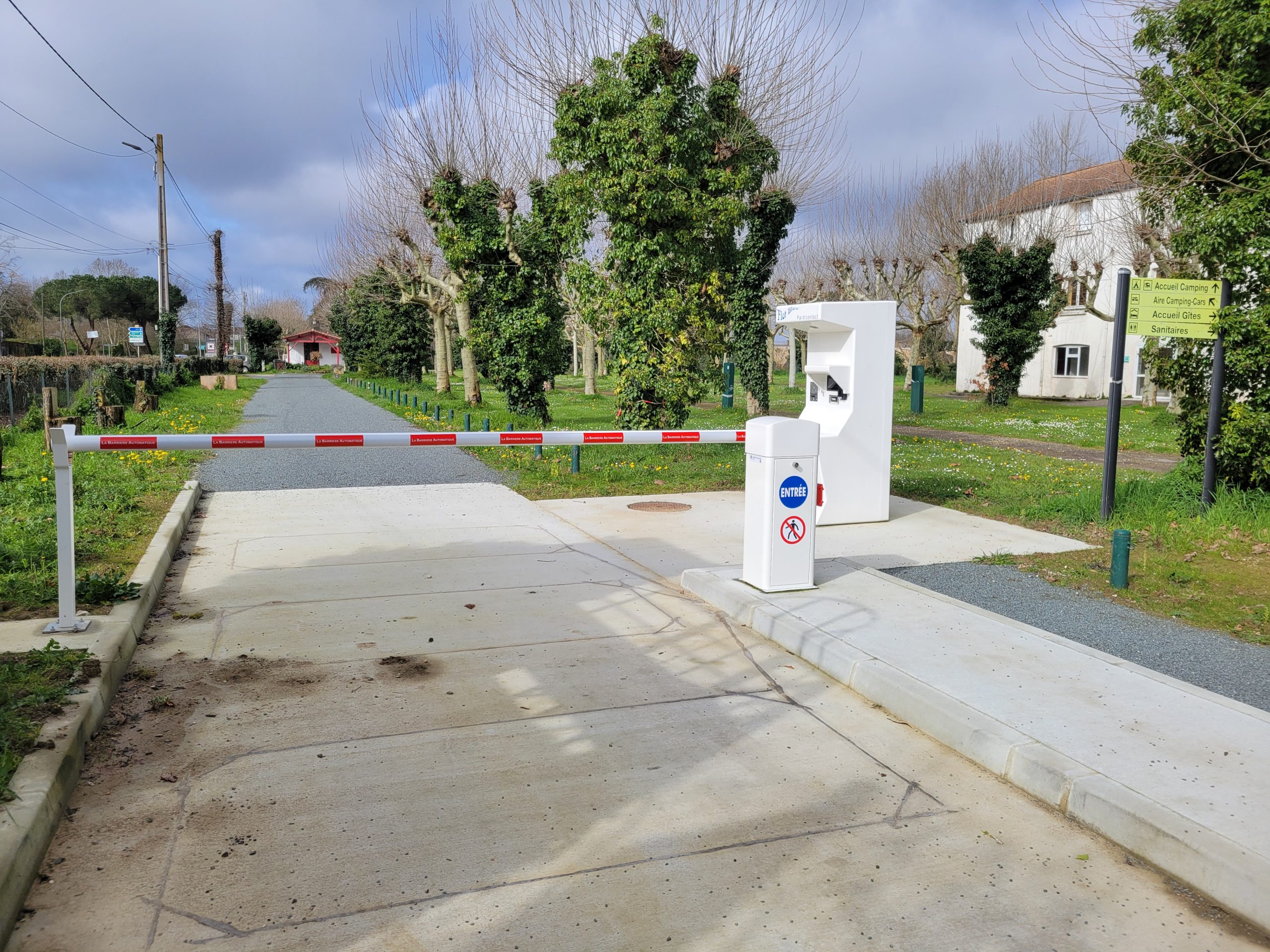 Aire de camping-car municipale du Vieux moulin