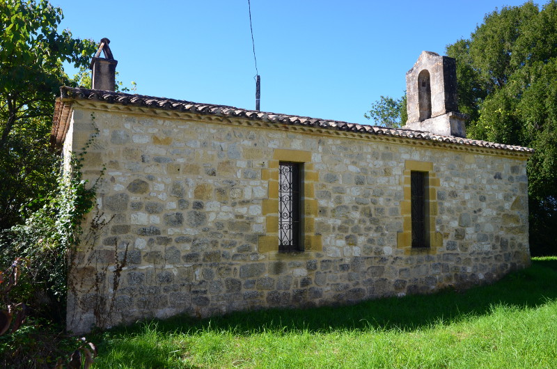 Paulhiac, avec vue sur le château de Biron et la bastide de Monflanquin, Paulhiac