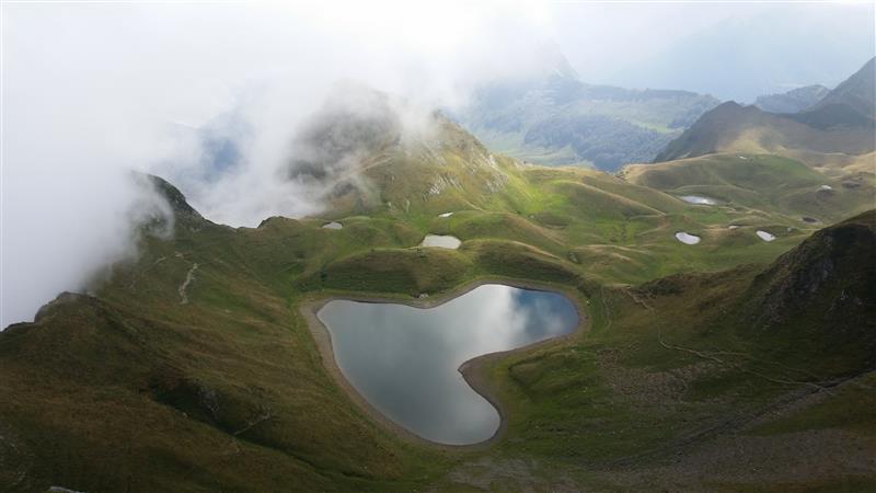 Randos PY - Monsieur Jean-Christophe LE CORRE - Accompagnateur en montagne 