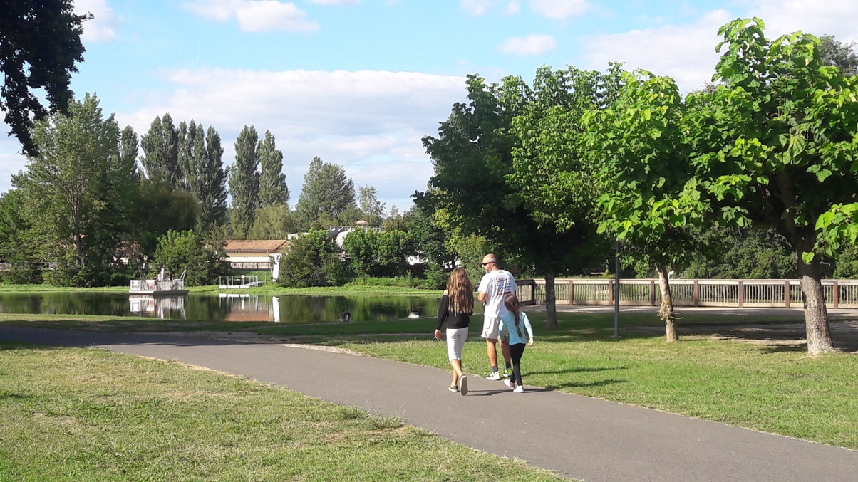 Aire de pique de la Base de loisirs, Neuvic - photo 7