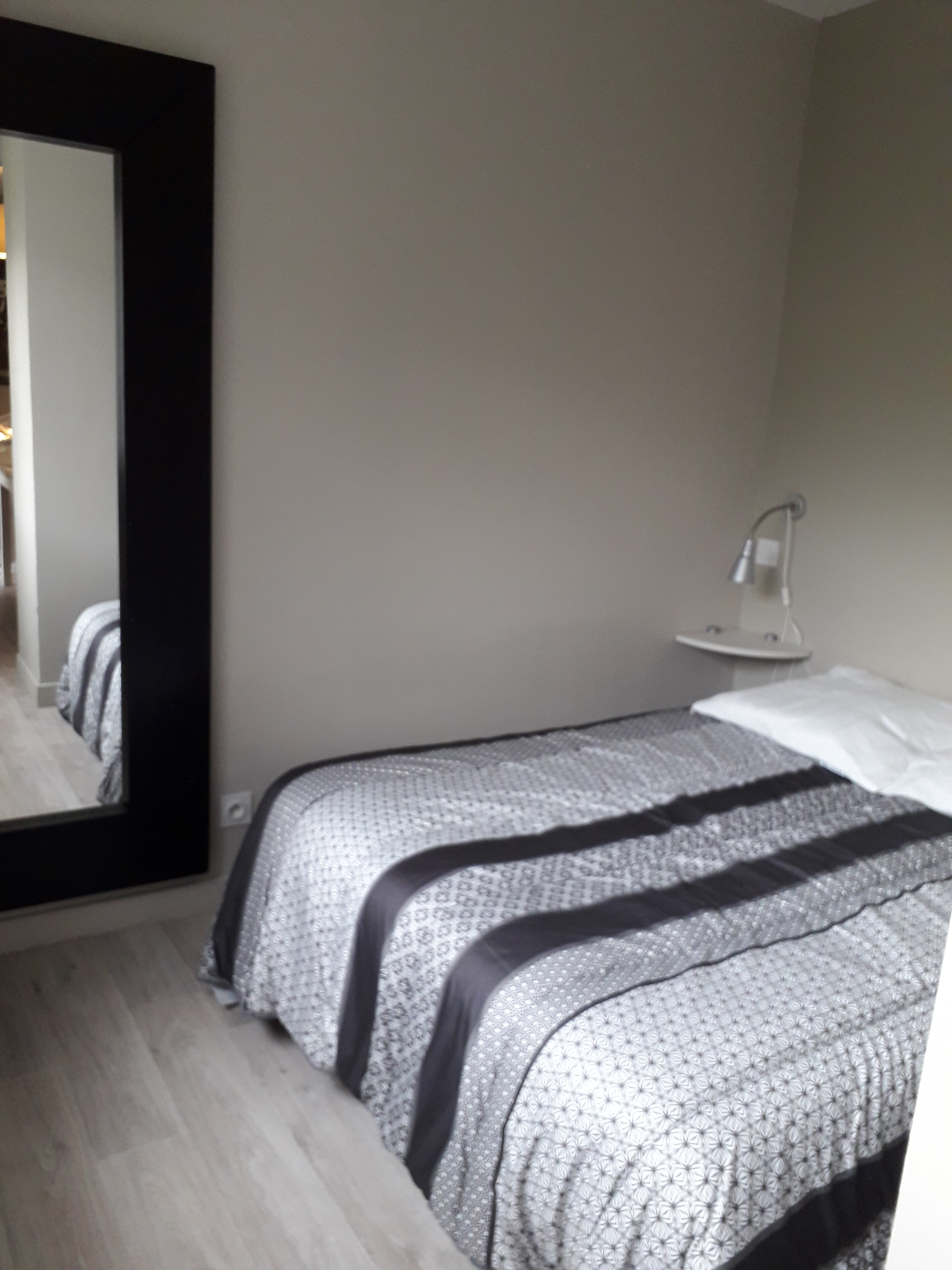 T1 - 1 à 2 pers. - BAL46/A, Dax - photo 4