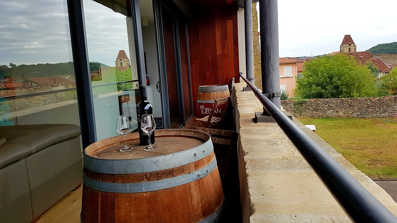 Gîte Bacchus au coeur du village entièrement rénové avec gôut, Geaune