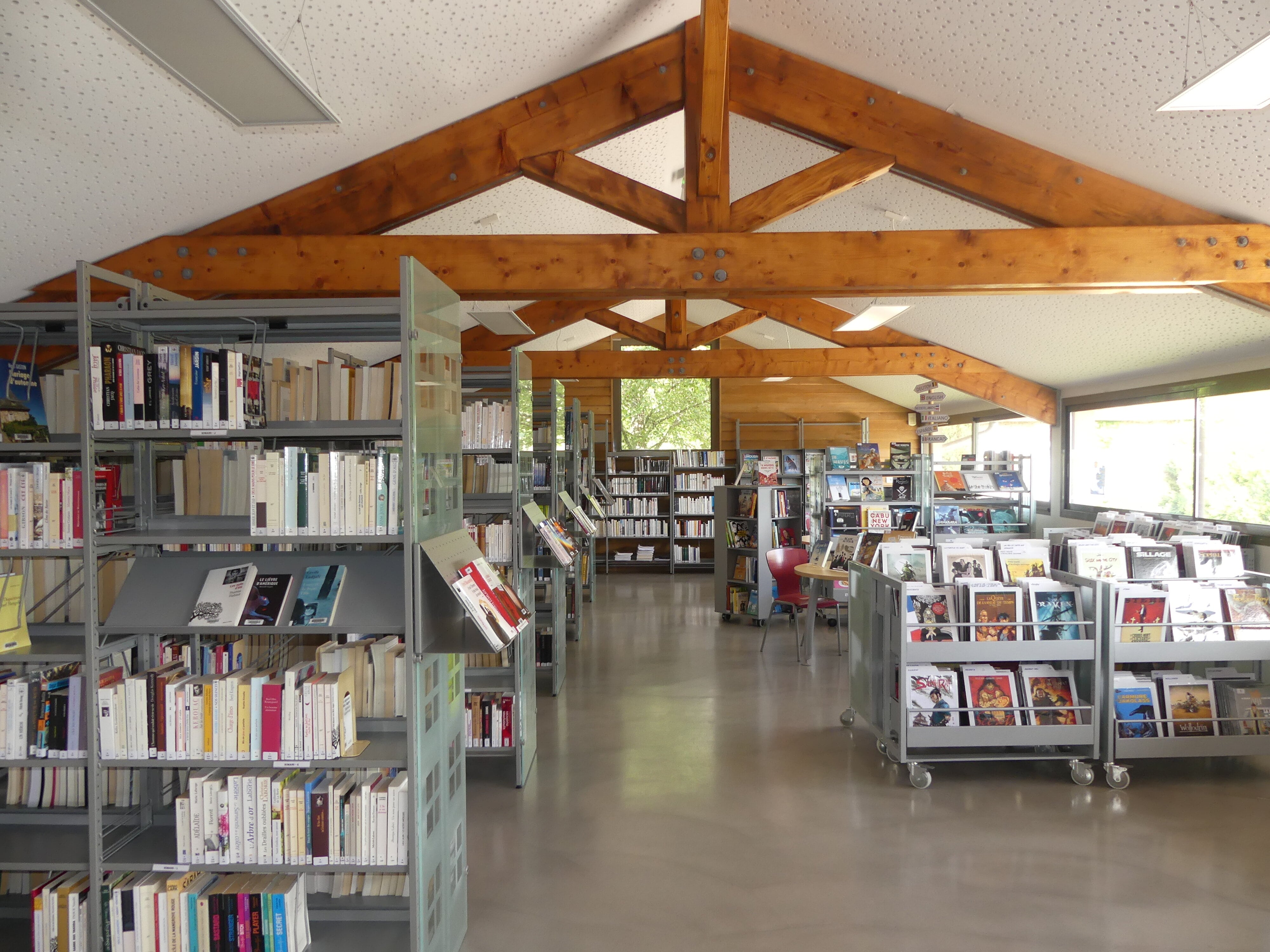 La Maison du Père Castor - archives et réseau intercommunal de médiathèques, Meuzac - photo 7