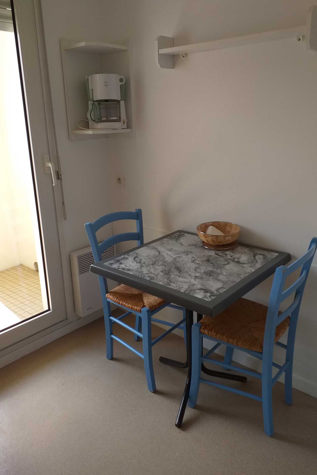 T1 - 1 à 2 pers. - SAR39/A - photo 2