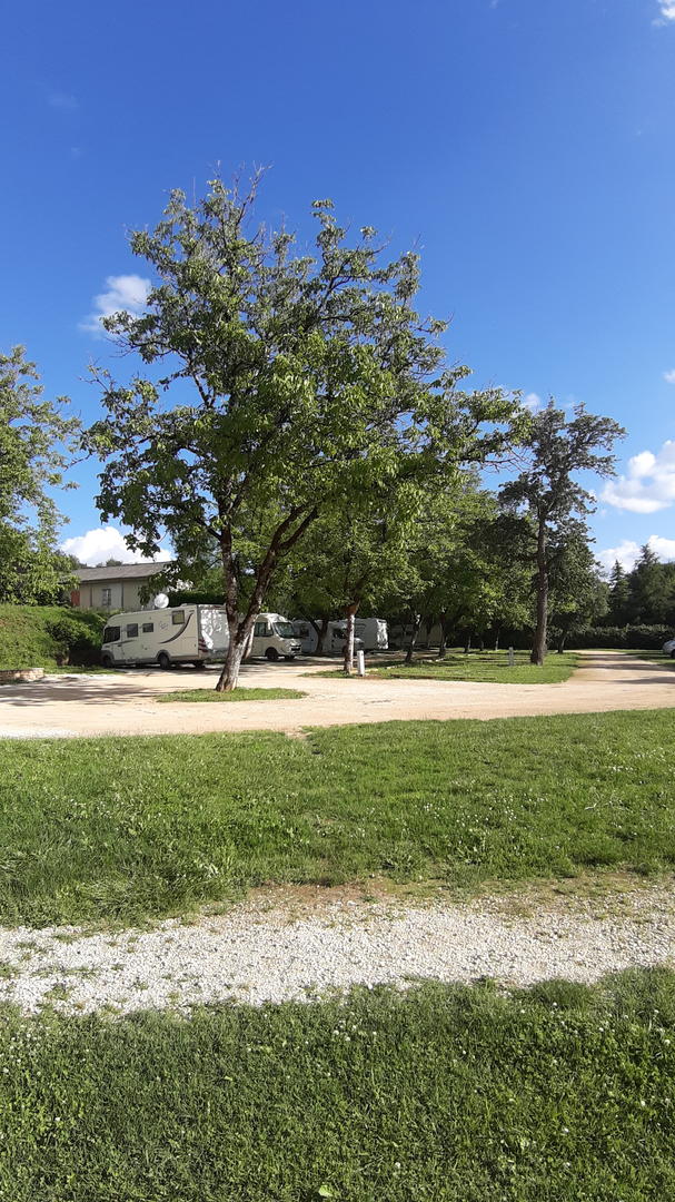 Aire de stationnement de Carsac Aillac - photo 4