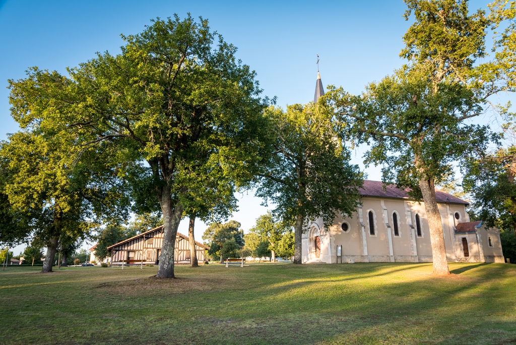 Eglise Saint Michel de Bias