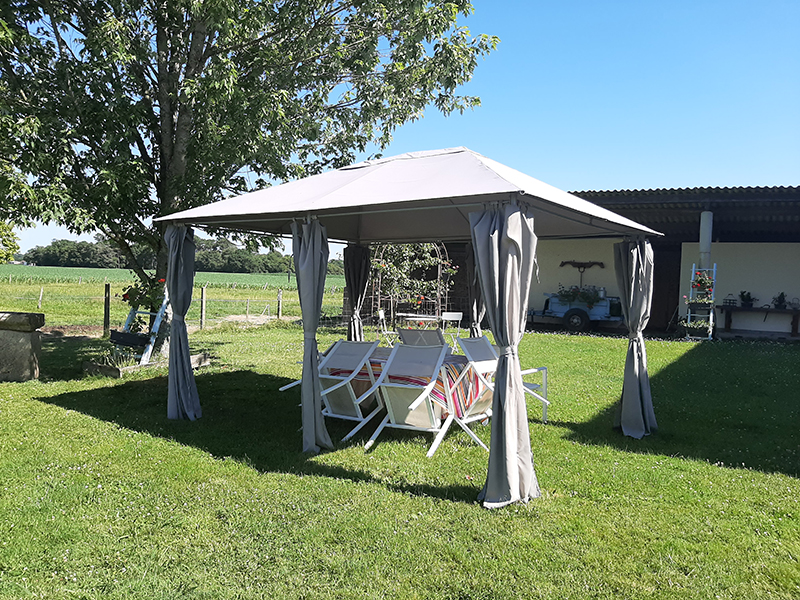 Au bord du Chemin La Prade, Miramont-Sensacq