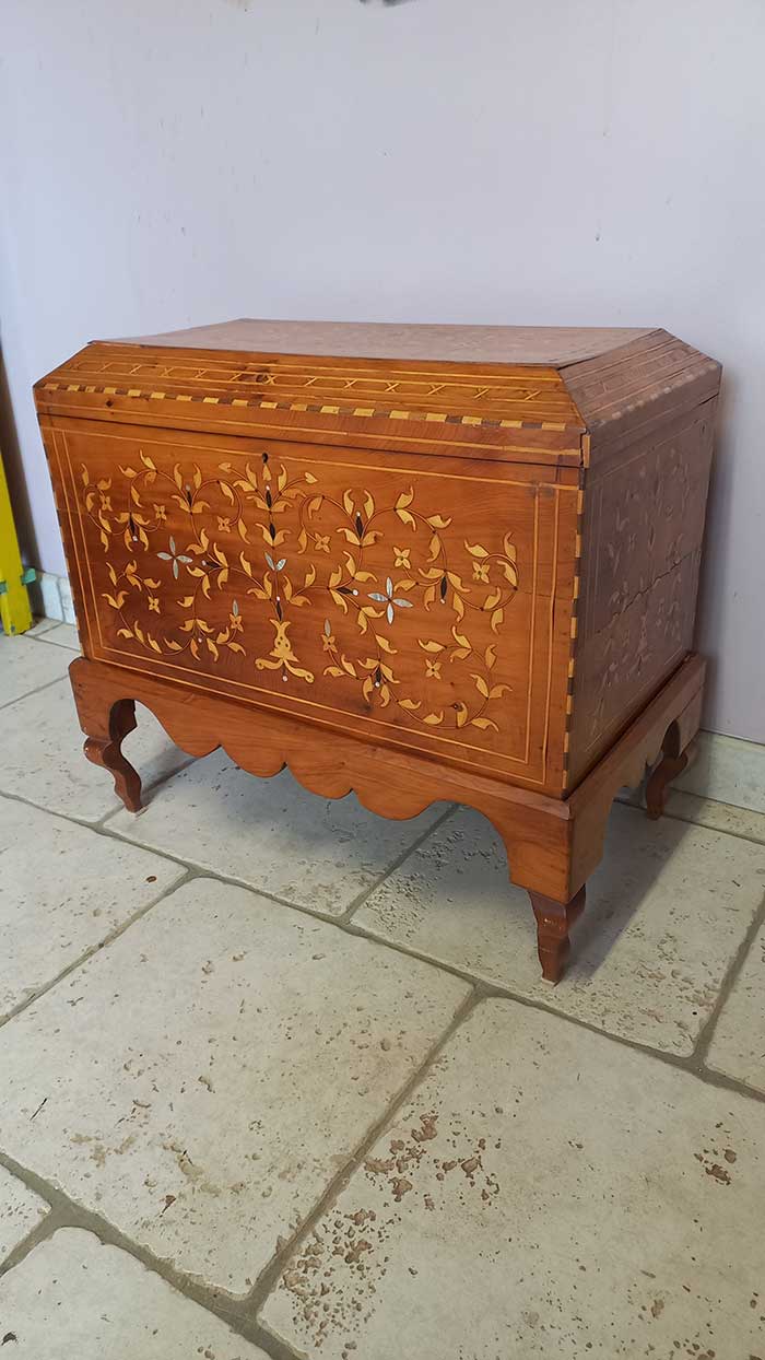 Atelier Restauration de Mobilier d'Art - Laurane Richard