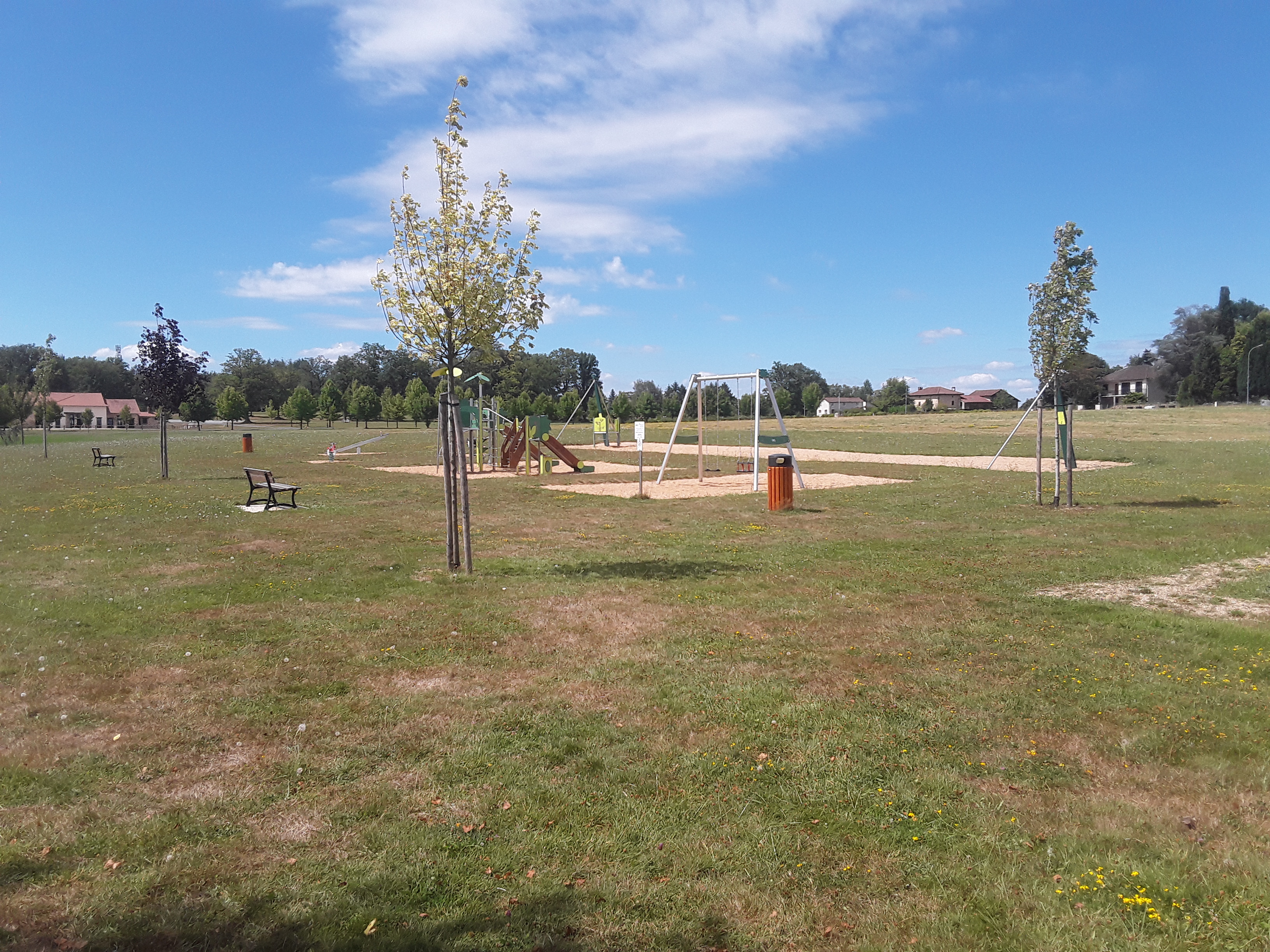 Aire de pique-nique du site de Maison Neuve