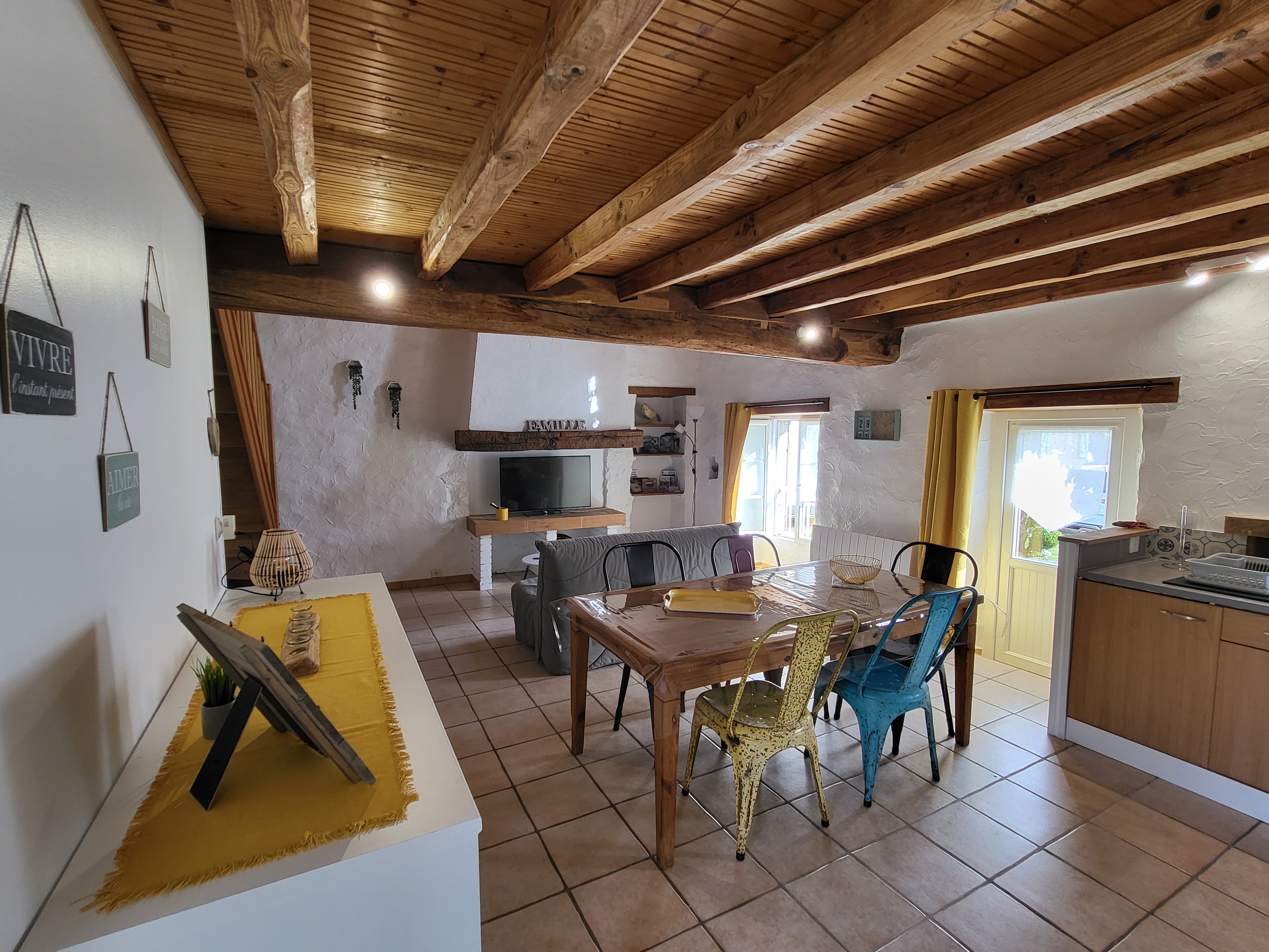 Gîte Chamarel, Nueil-les-Aubiers - photo 6