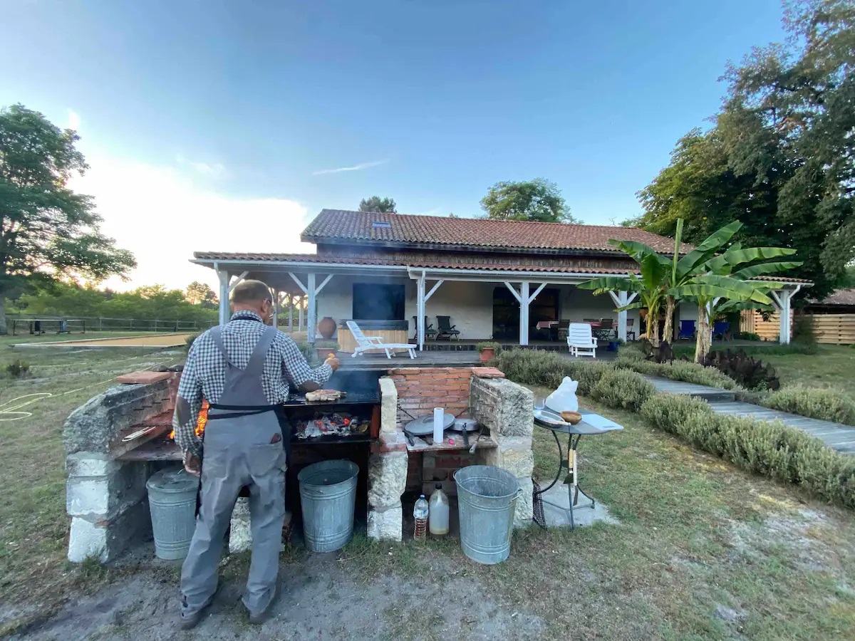 Henry's Lodge, Estigarde - photo 3