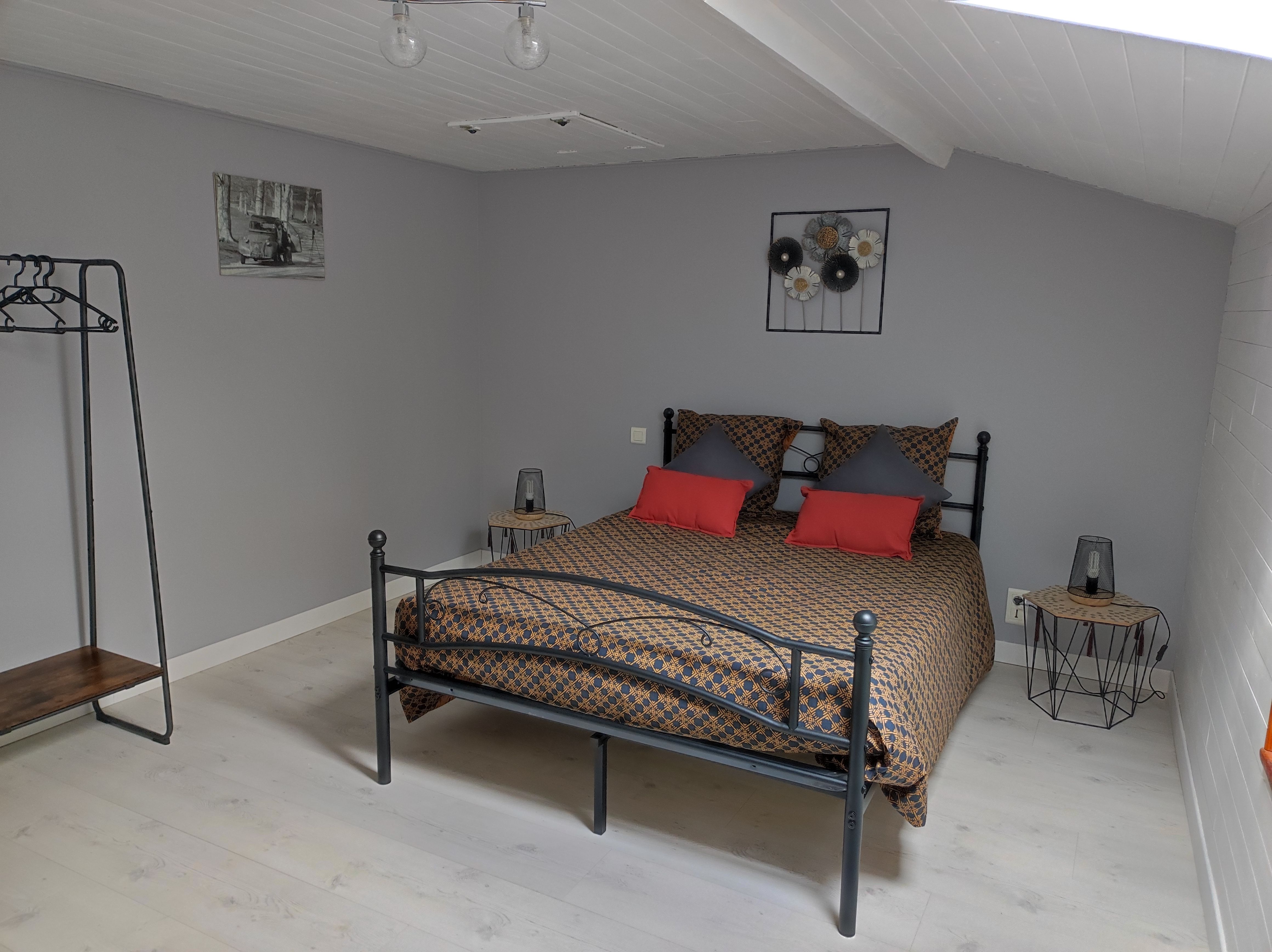 La Tisserande, Aigondigné - photo 14