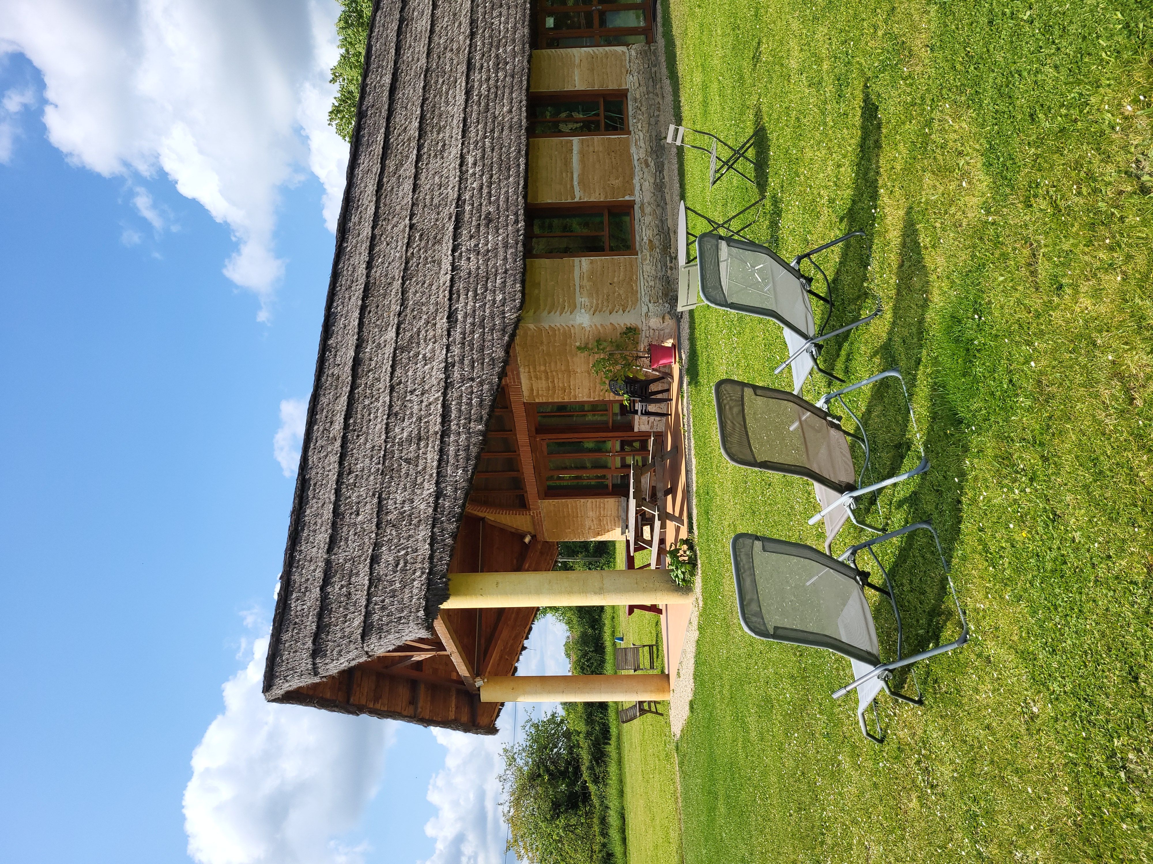 Gîte Le Monde de la Ferme en Terre, La Bussière - photo 12