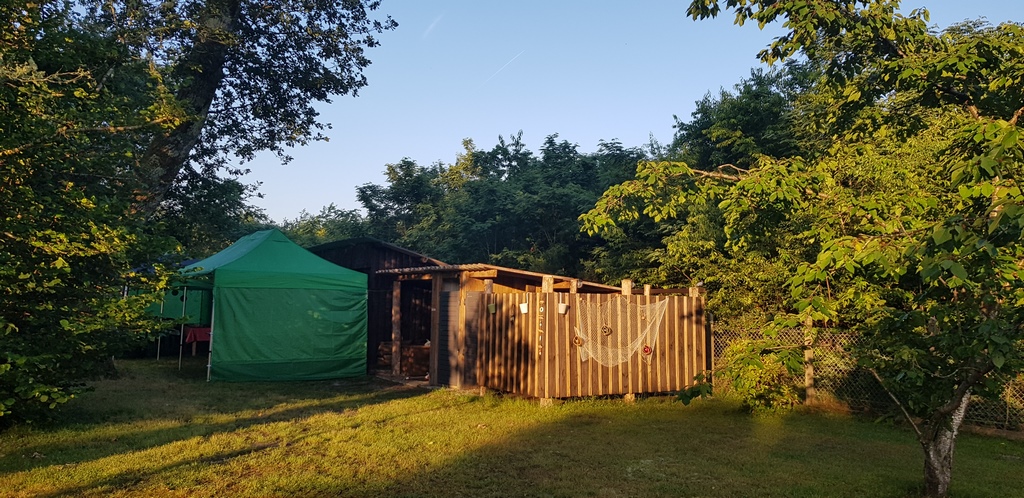 Camping Chez l'habitant - Aire Naturelle, Pontenx-les-Forges