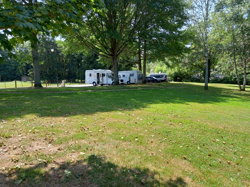 Aire d'accueil camping-car Rives du Vincou