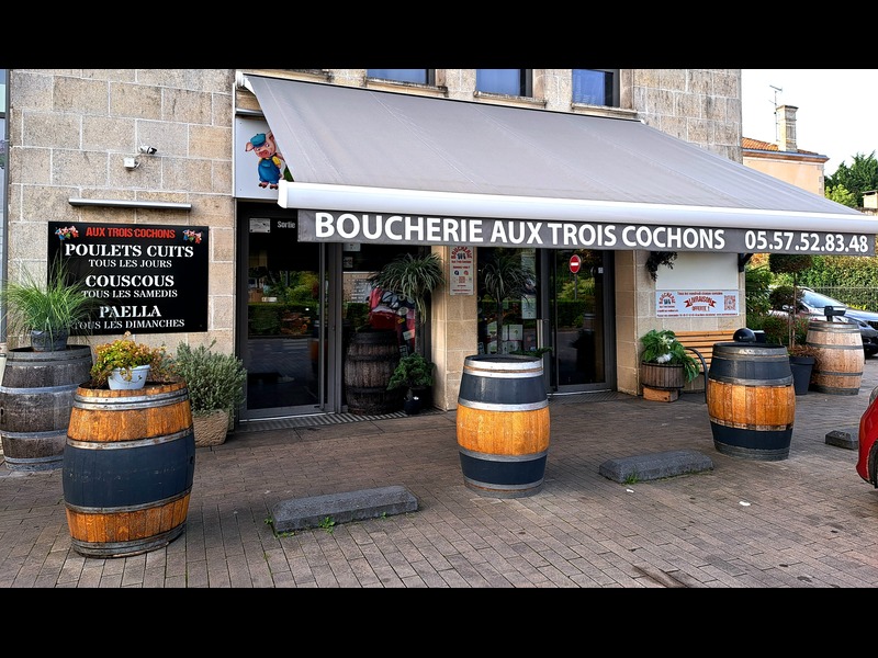 Aux Trois Cochons