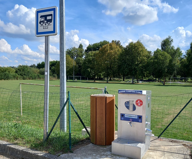 Aire d'accueil de camping-car, Arnac-la-Poste - photo 5