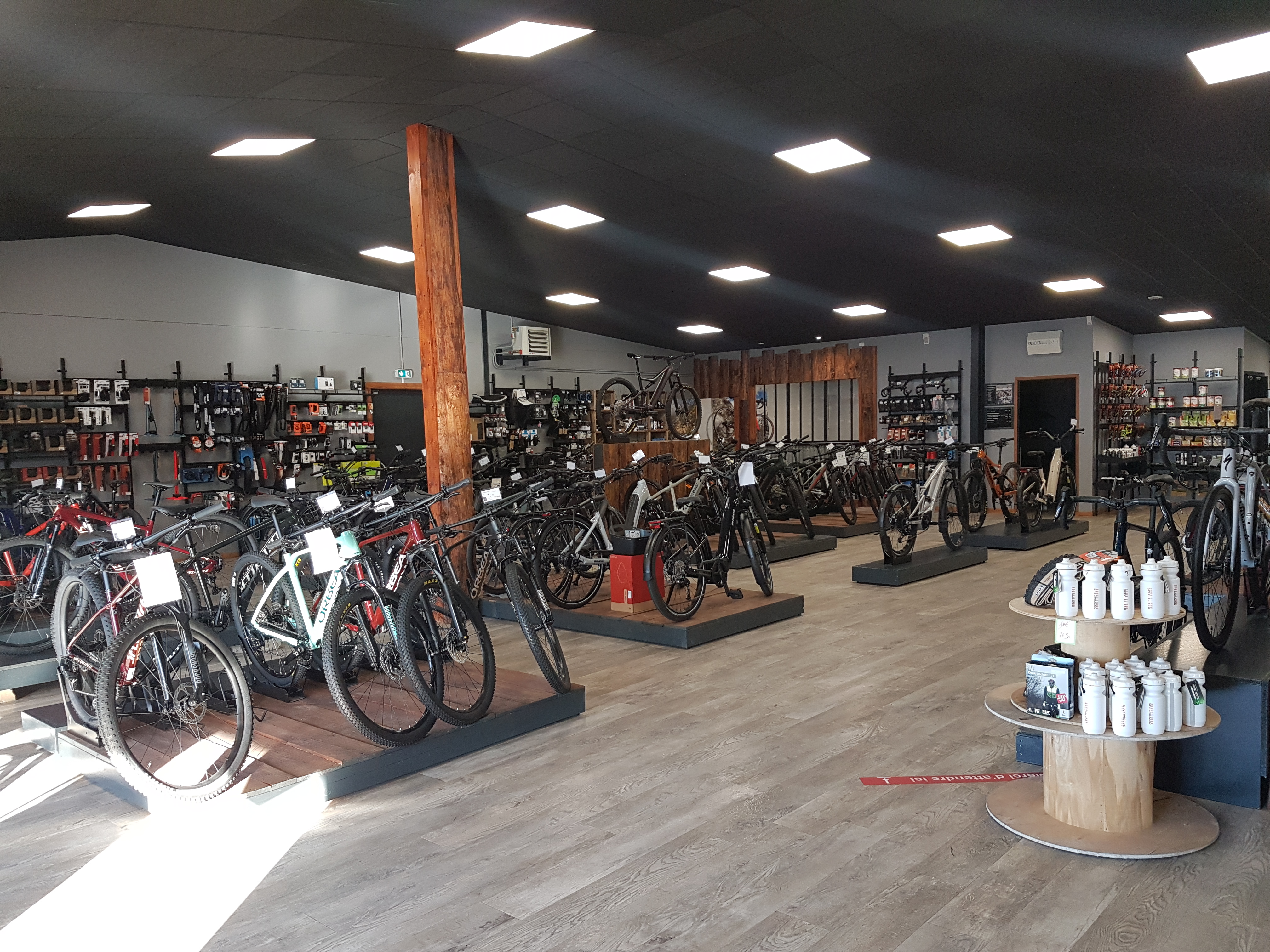 Cycles Desmazeau & fils — photo 3