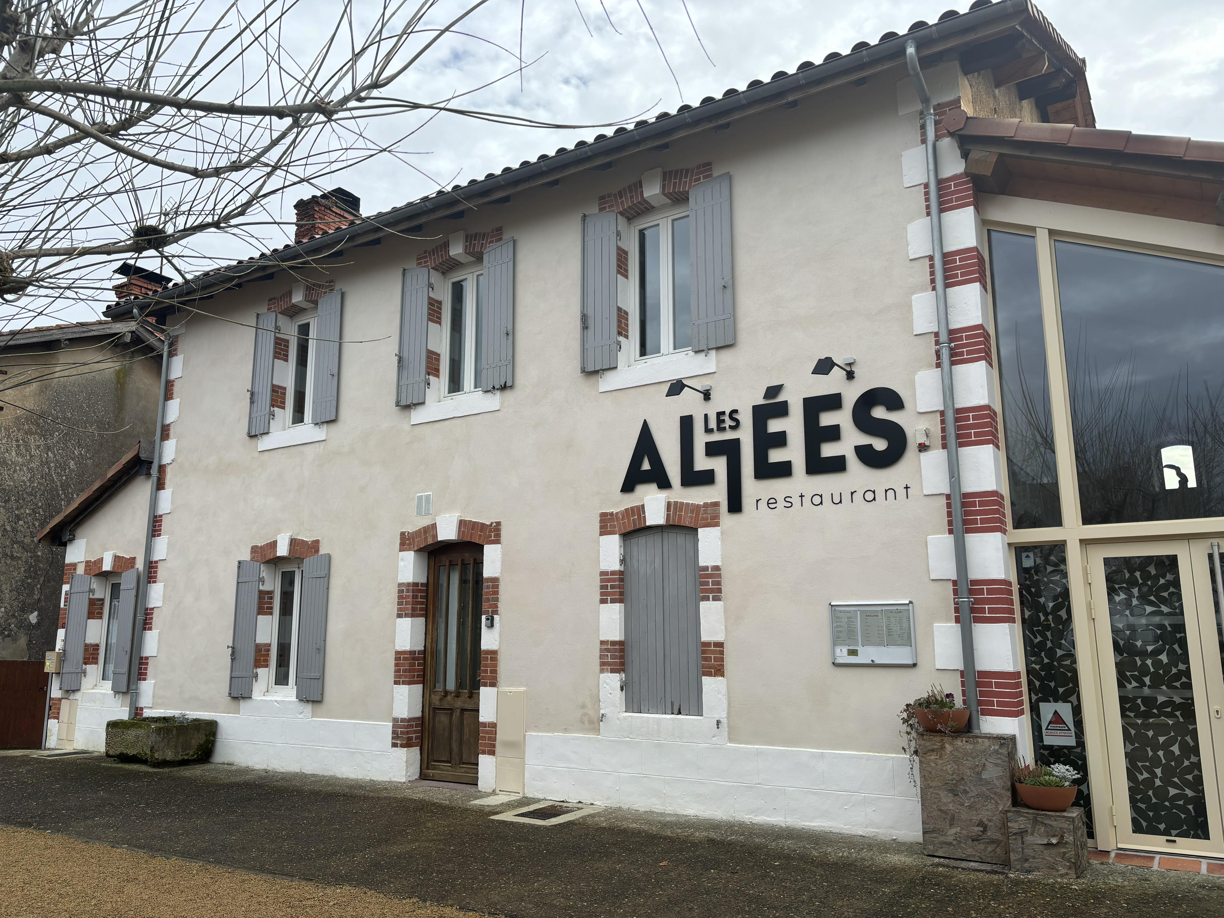 Les Allées