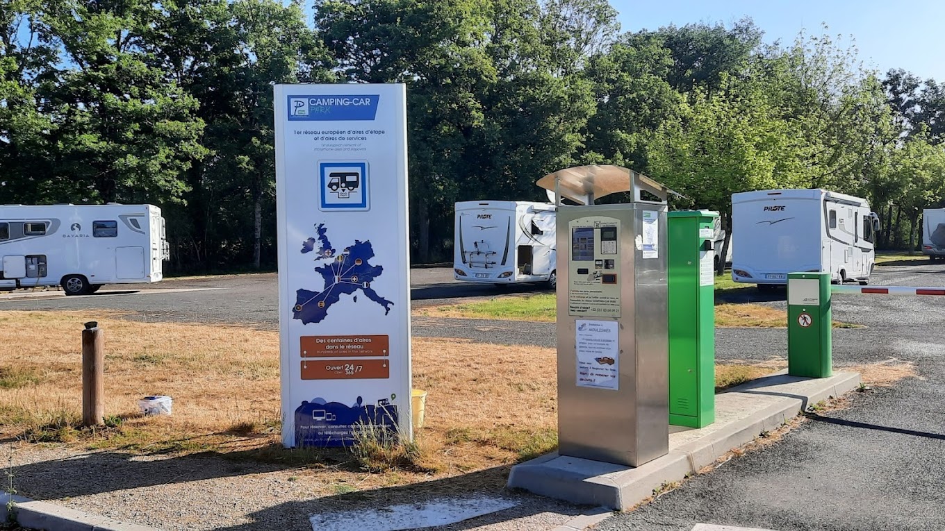 Aire de Camping-Car de Moulismes