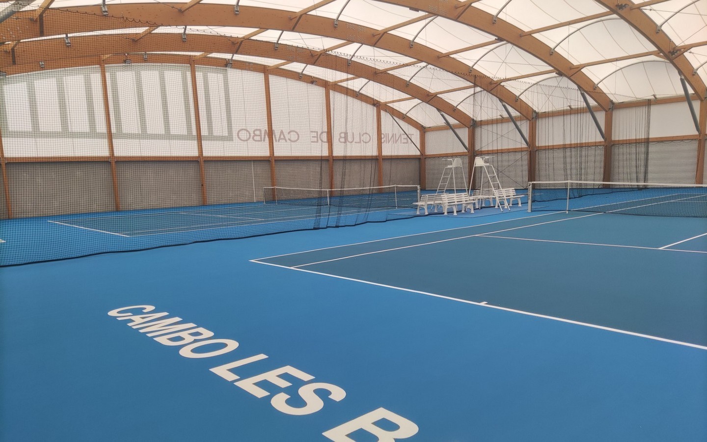 Location d'un court de tennis