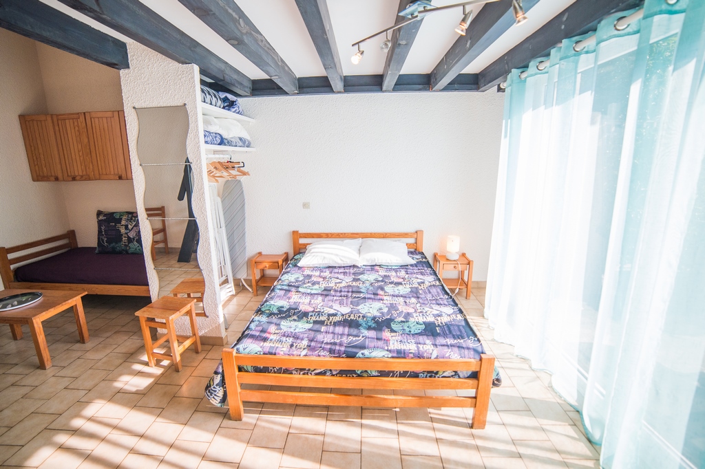 S.A.R.L Les Déferlantes - B2