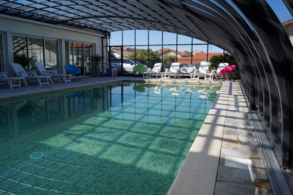 S.A.R.L Les Déferlantes - C