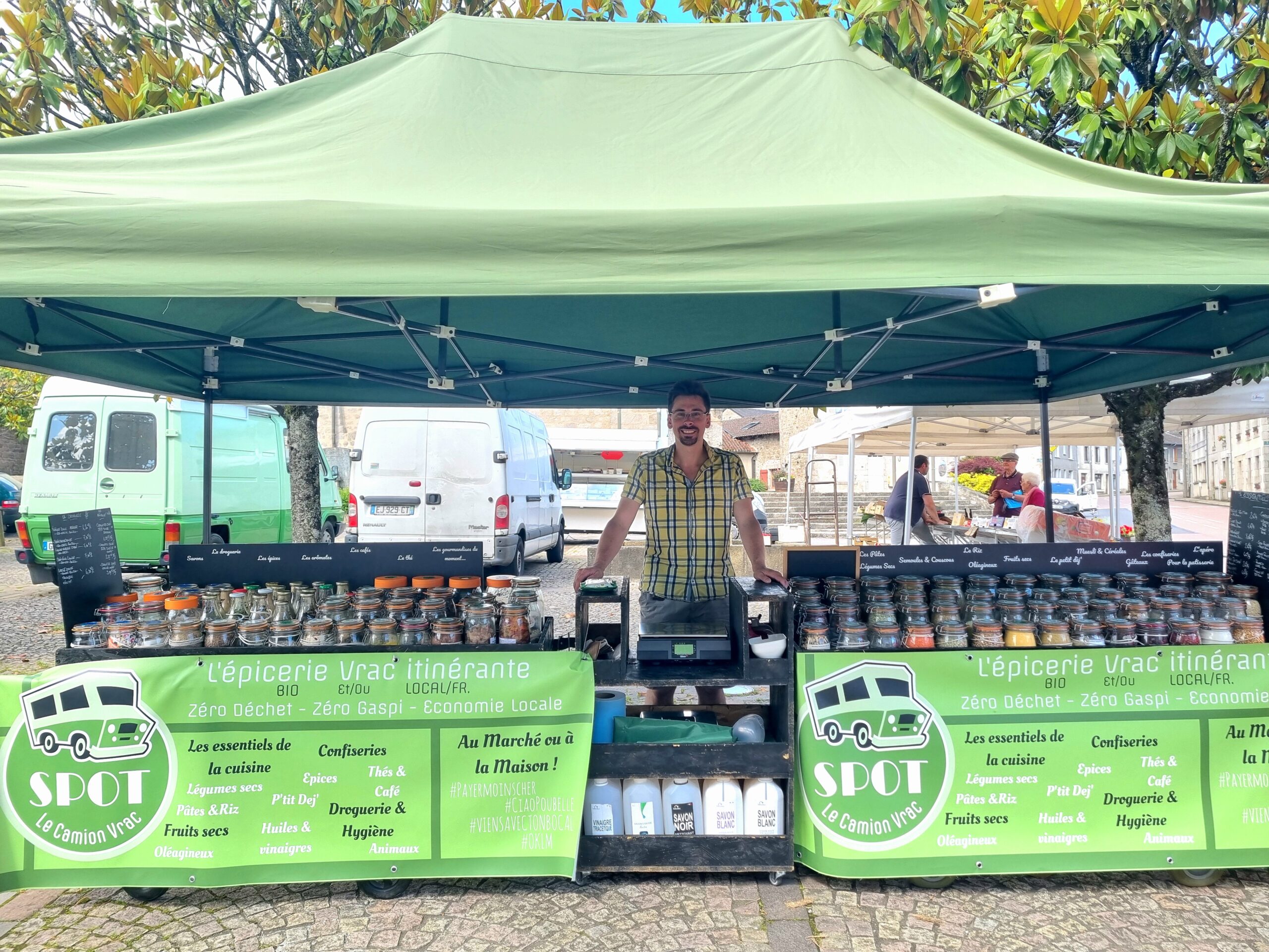 Marché hebdomadaire de Sauviat sur Vige, Sauviat-sur-Vige - photo 4