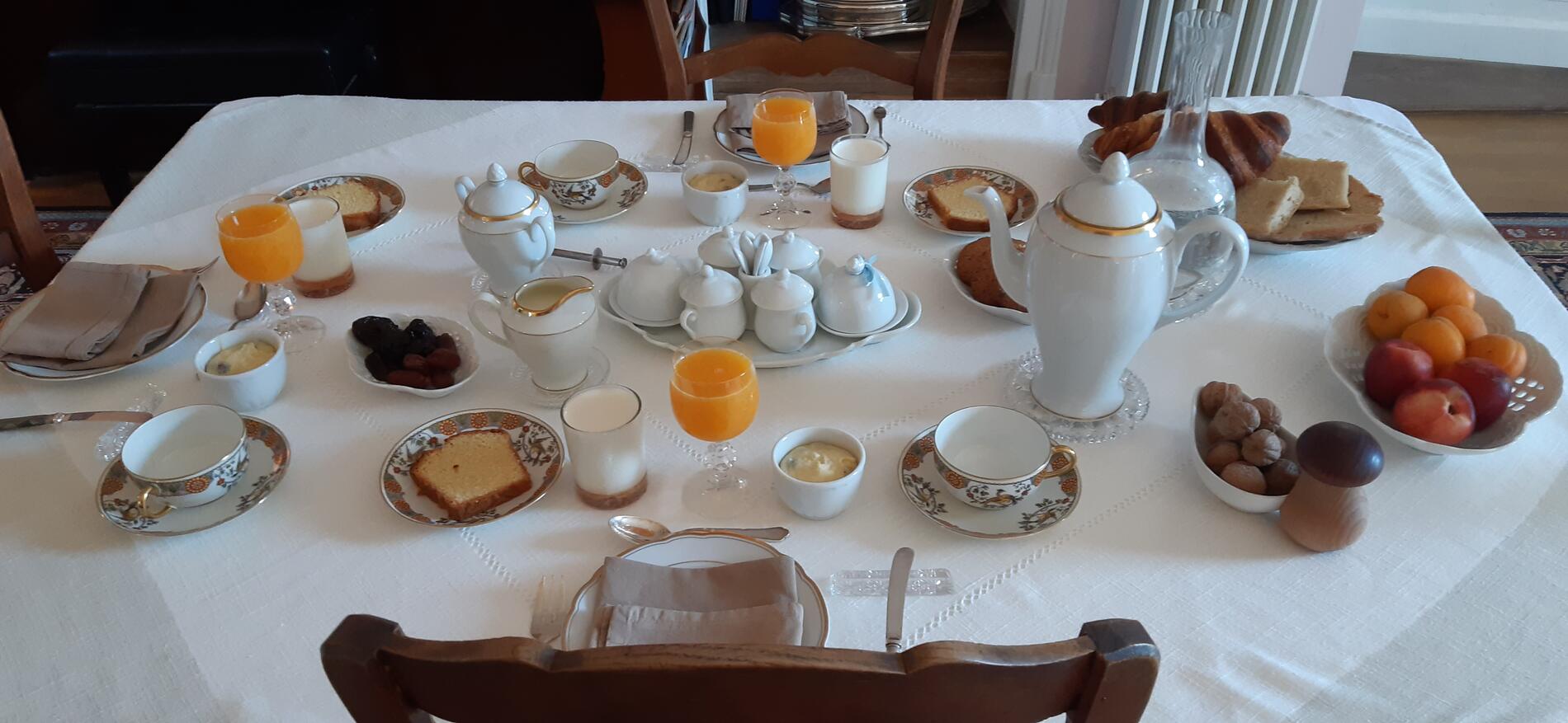 Les Cyclamens, Hautefort - photo 4