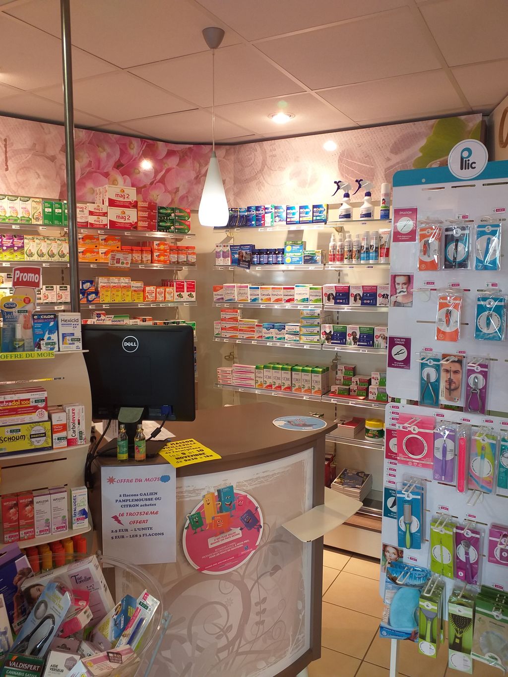 Pharmacie — photo 3