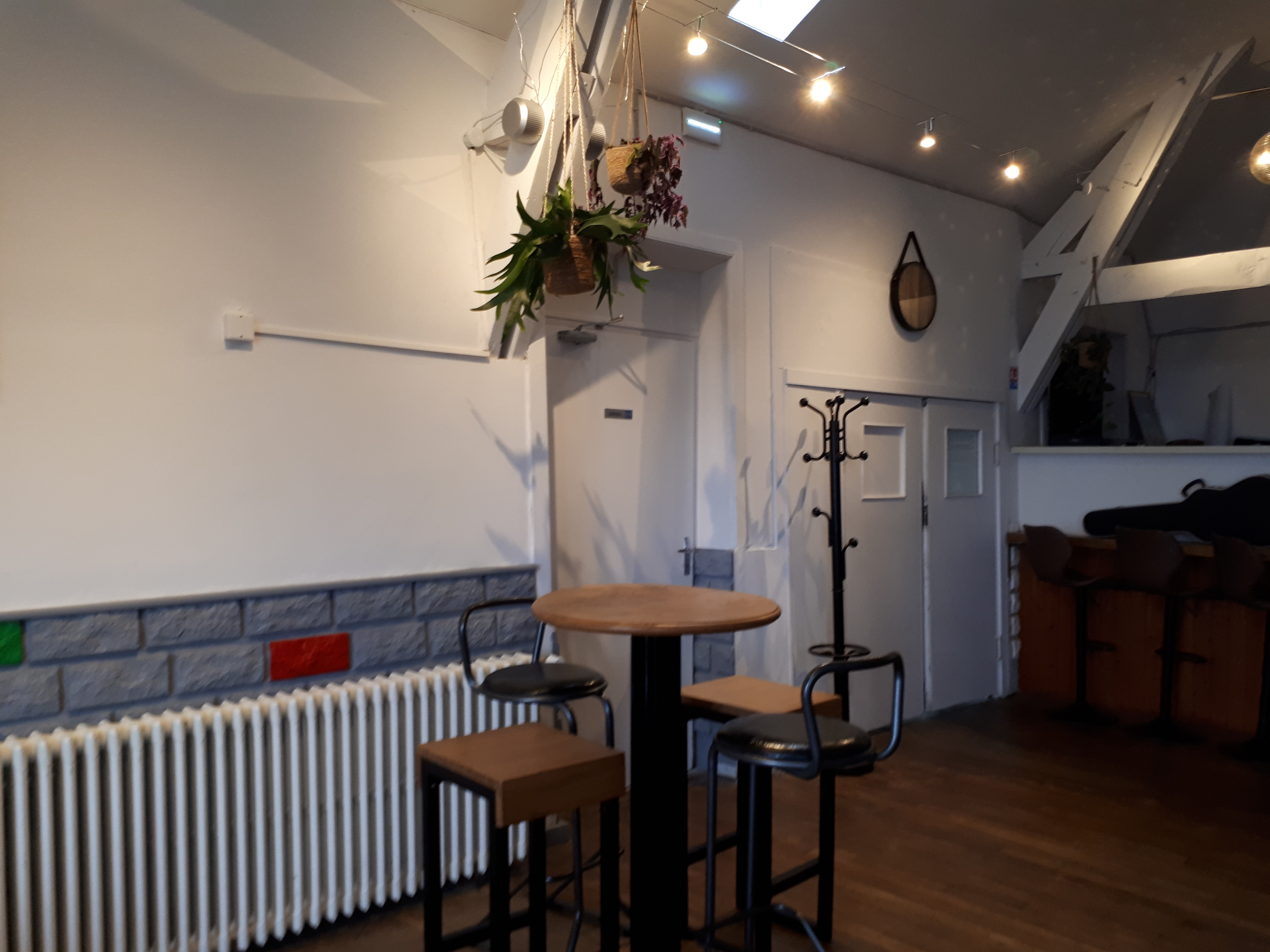 Brasserie Le Chat Roux, Bosmie-l'Aiguille - photo 14