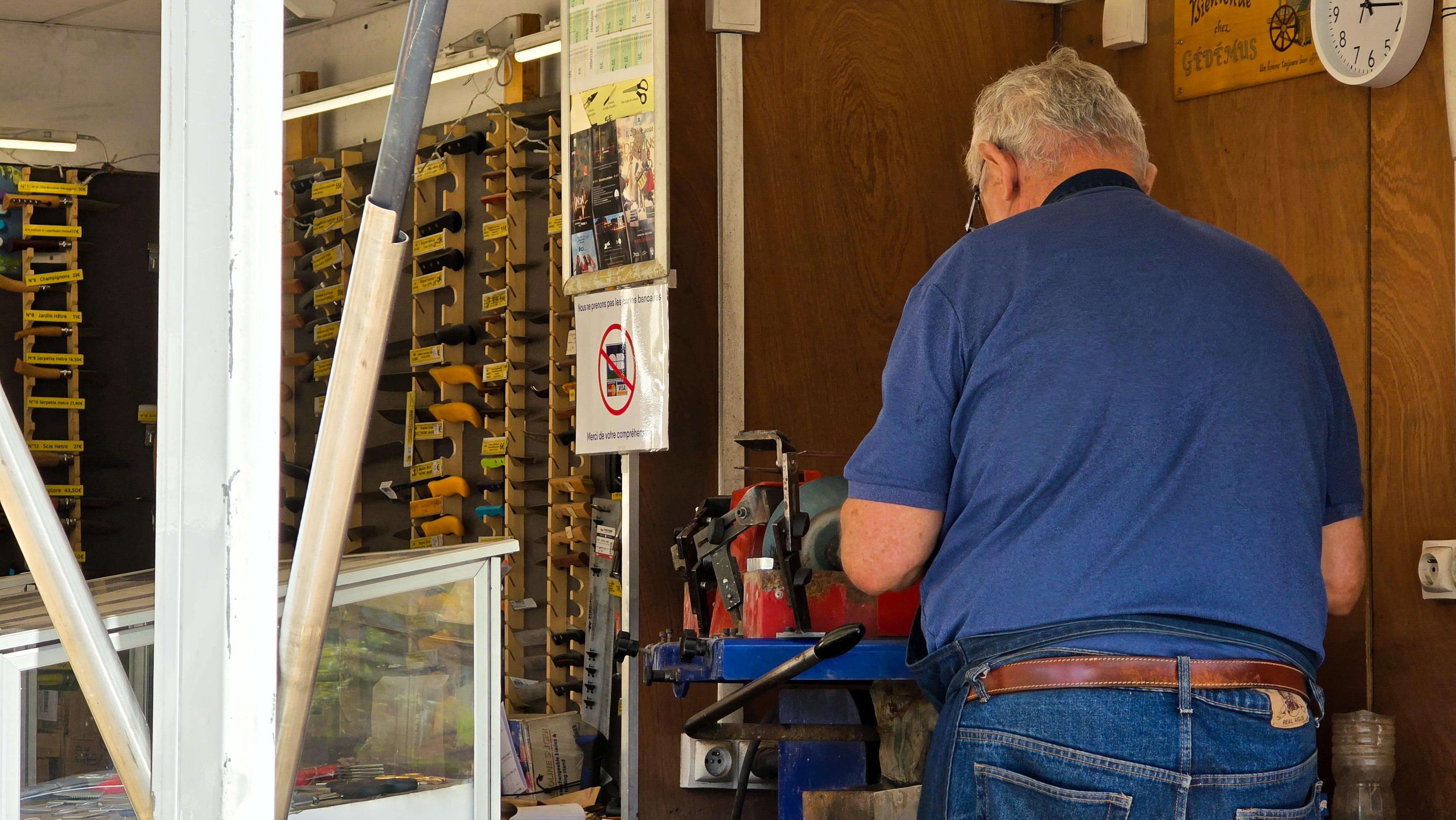 Foire mensuelle d'Aixe-sur-Vienne - photo 3