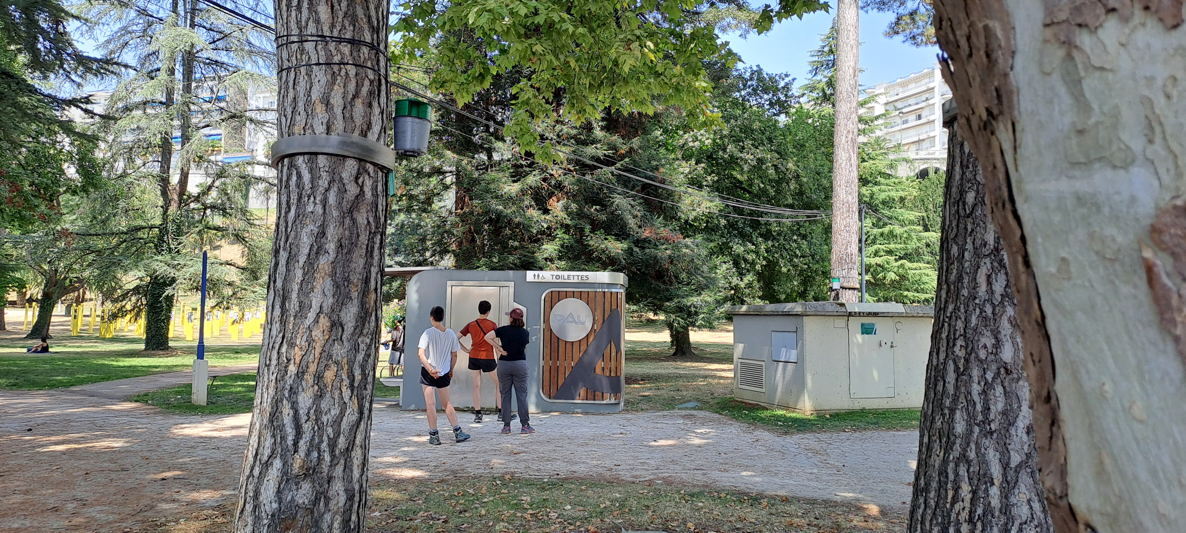 Toilettes Stade Tissié — photo 2